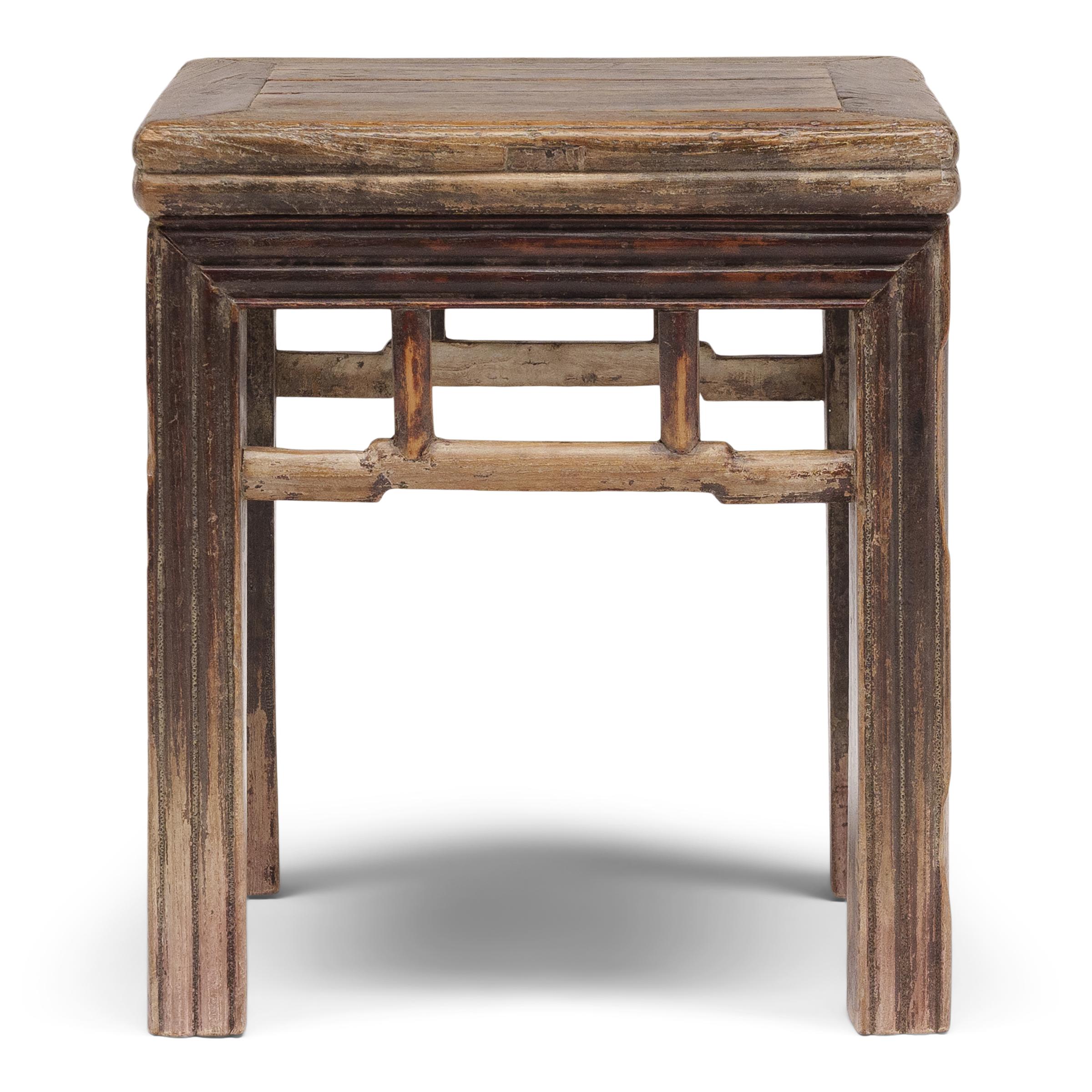 Pair of Chinese Reeded Leg Square Stools, c. 1850 In Good Condition For Sale In Chicago, IL