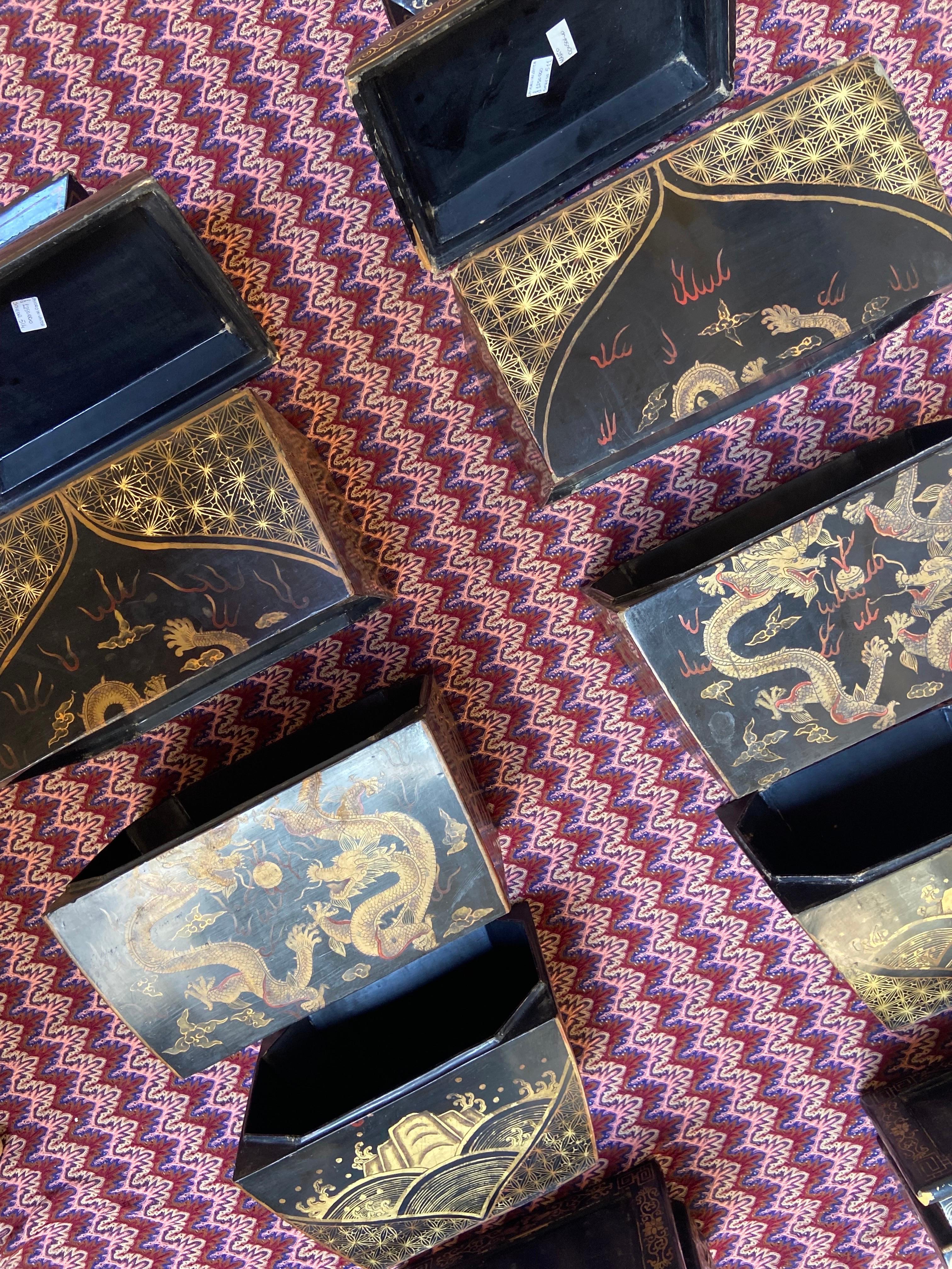 Pair of Chinese Republic Era Stacking Lacquered Box Set with Dragons, 1920s For Sale 10