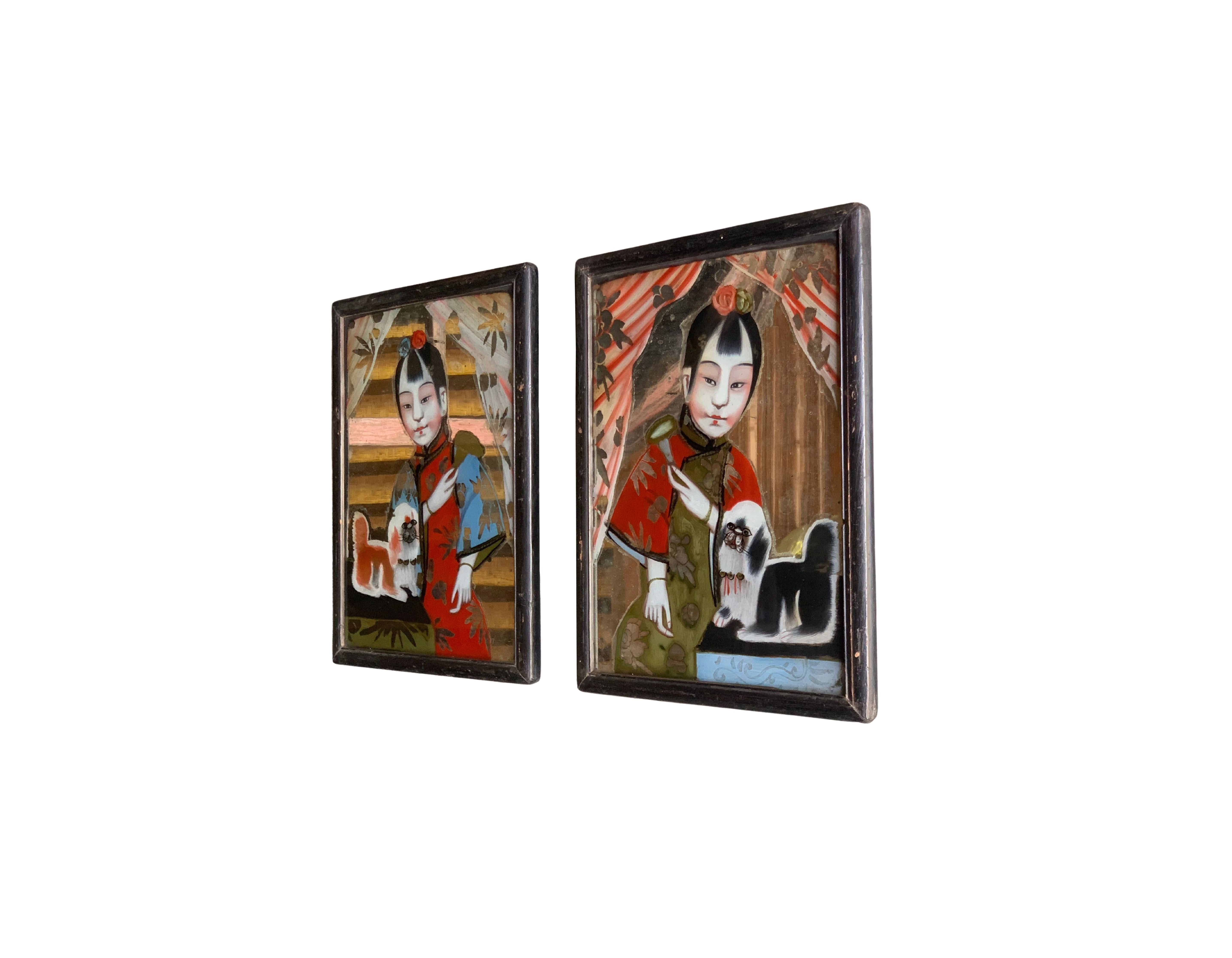 Qing Paire de peintures chinoises en verre inversé, début du 20ème siècle en vente