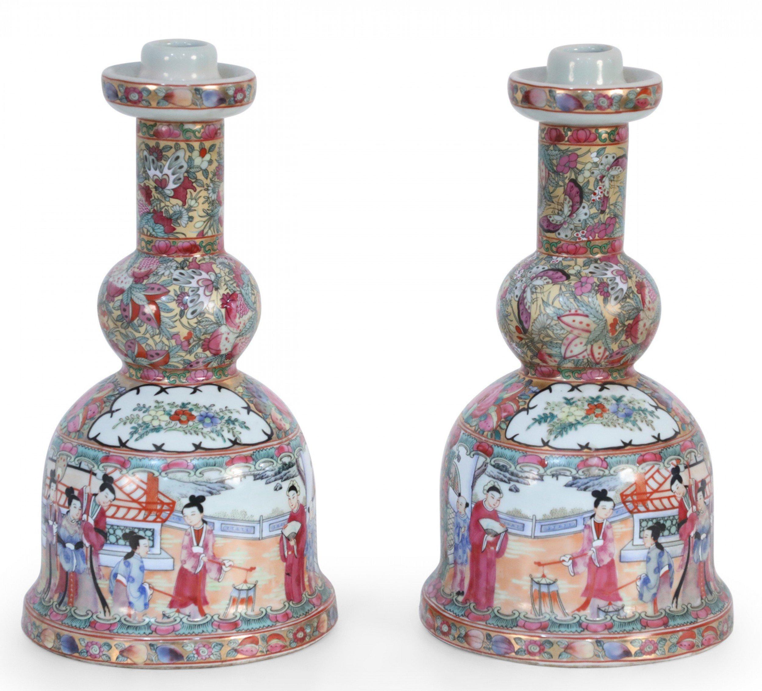 Pair of Chinese Rose Medallion and Genre Scene Candle Holders In Good Condition For Sale In New York, NY
