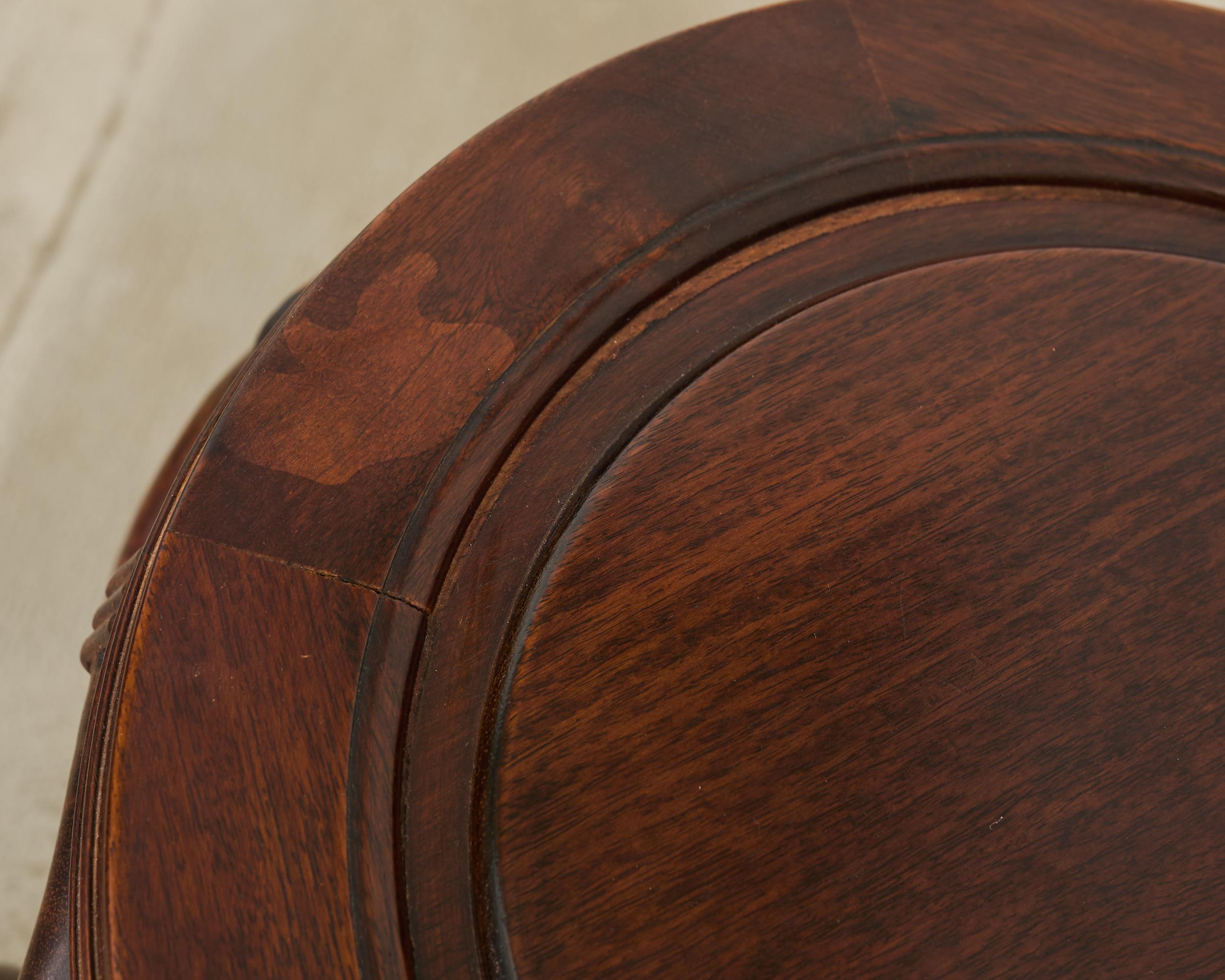 Paire de tabourets ou tables à boire en palissandre de Chine en vente 7