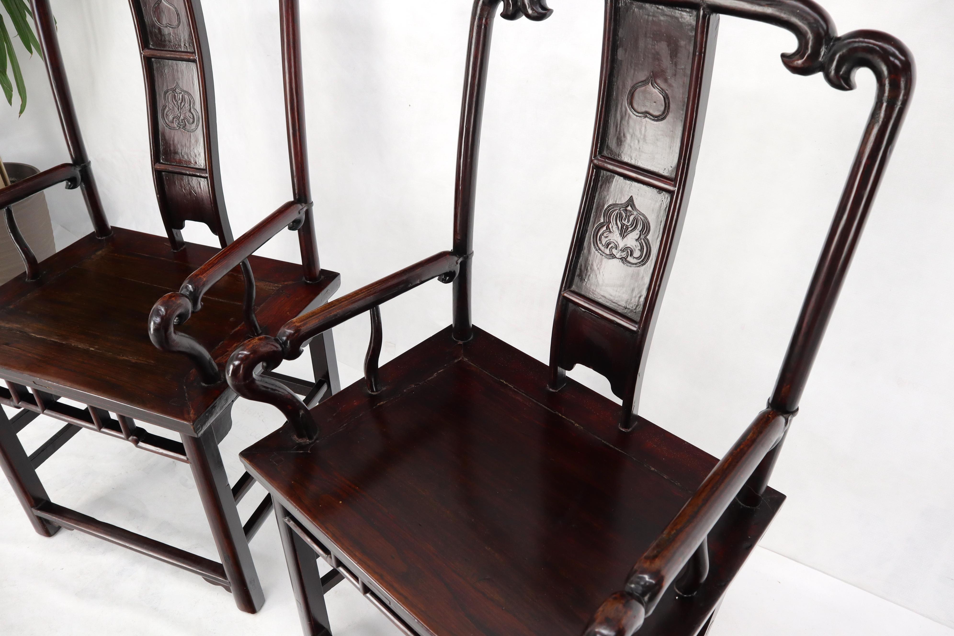 Pair of Chinese Rosewood Nicely Carved Arm Side Chairs For Sale 5