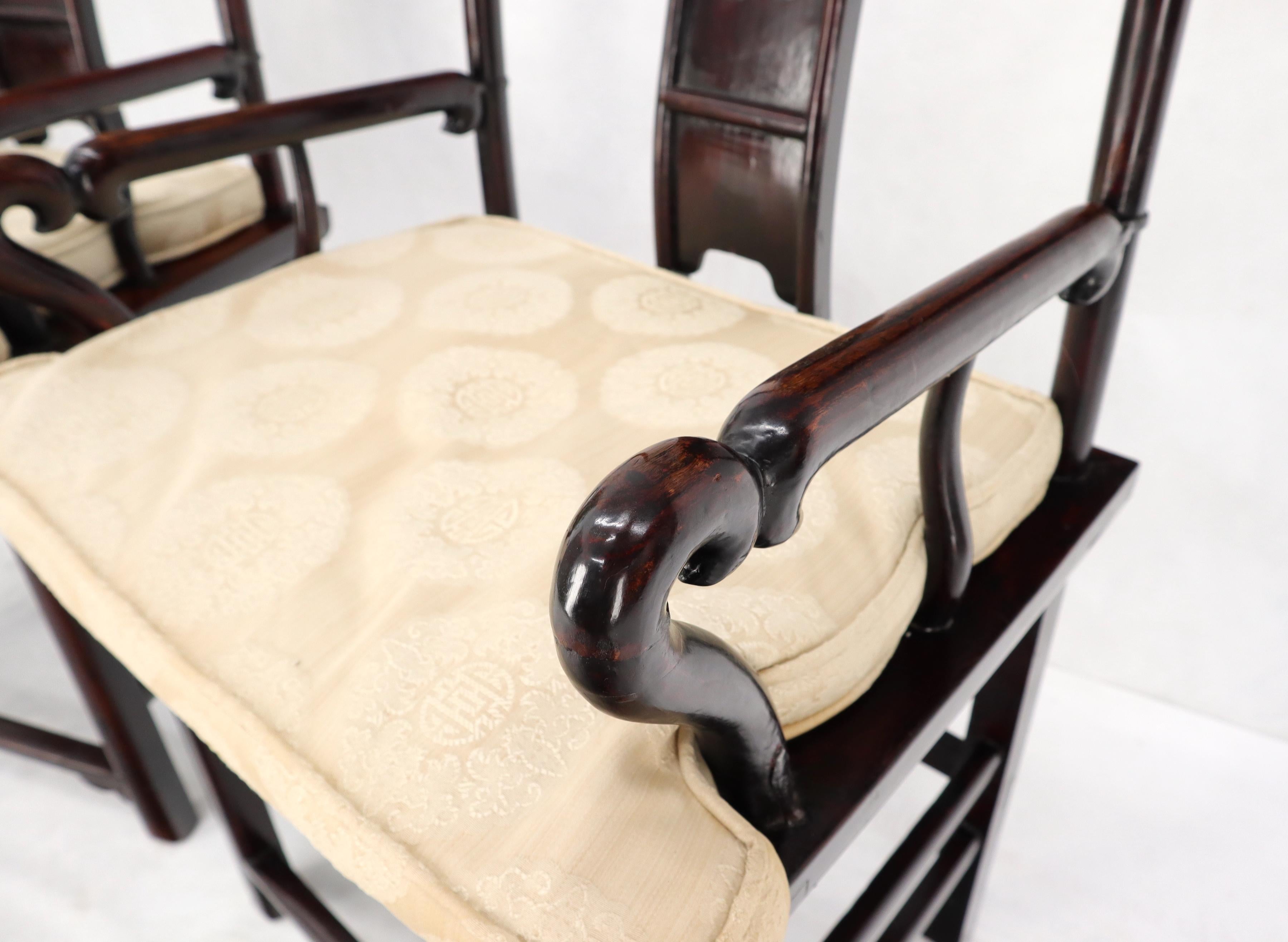 20th Century Pair of Chinese Rosewood Nicely Carved Arm Side Chairs For Sale