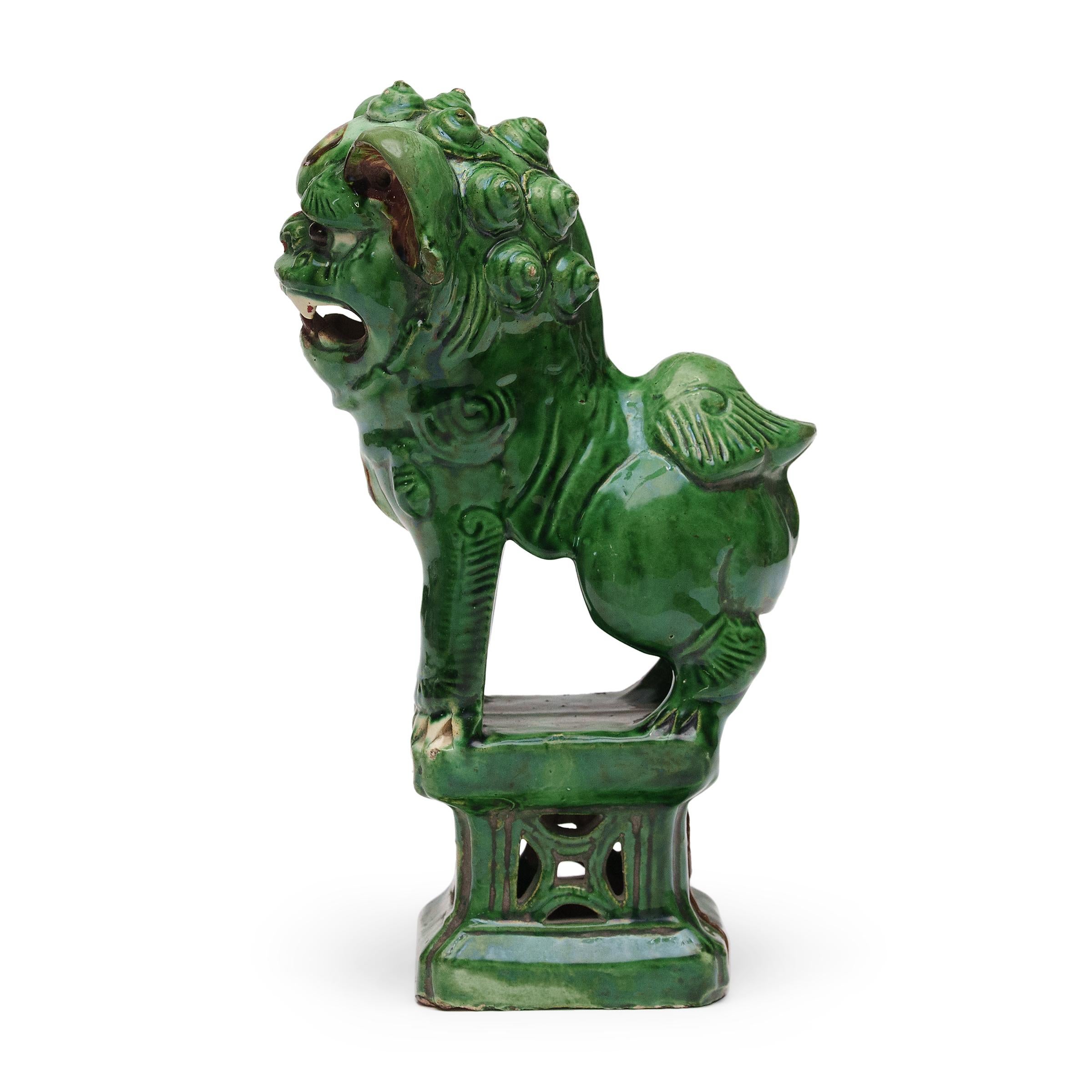 Glazed Pair of Chinese Sancai Fu Lion Protectors, c. 1850 For Sale