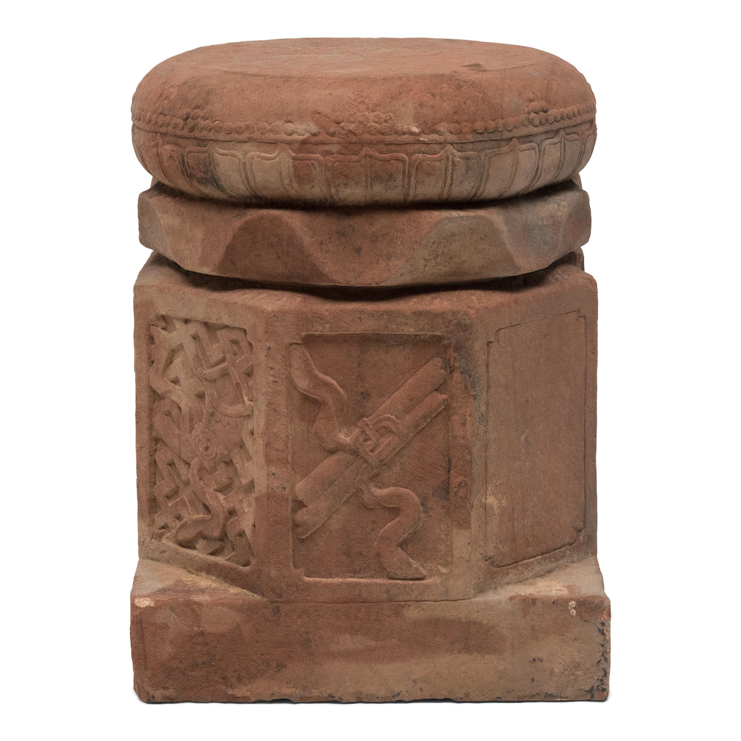 Paar chinesische Säulensockel aus Sandstein, um 1900 (Qing-Dynastie) im Angebot