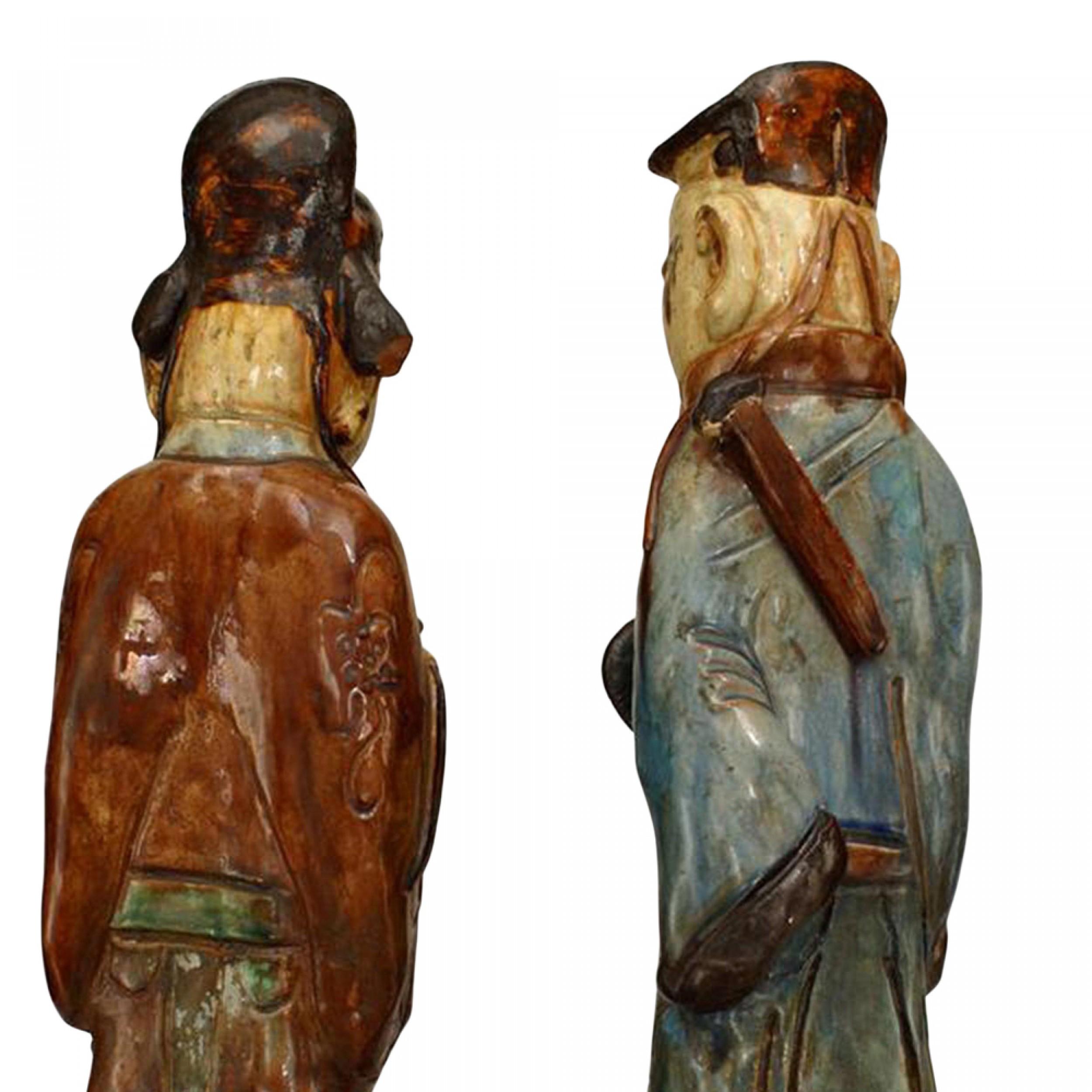 19th Century Pair of Chinese Shekwan pottery roof ornament male figures  For Sale