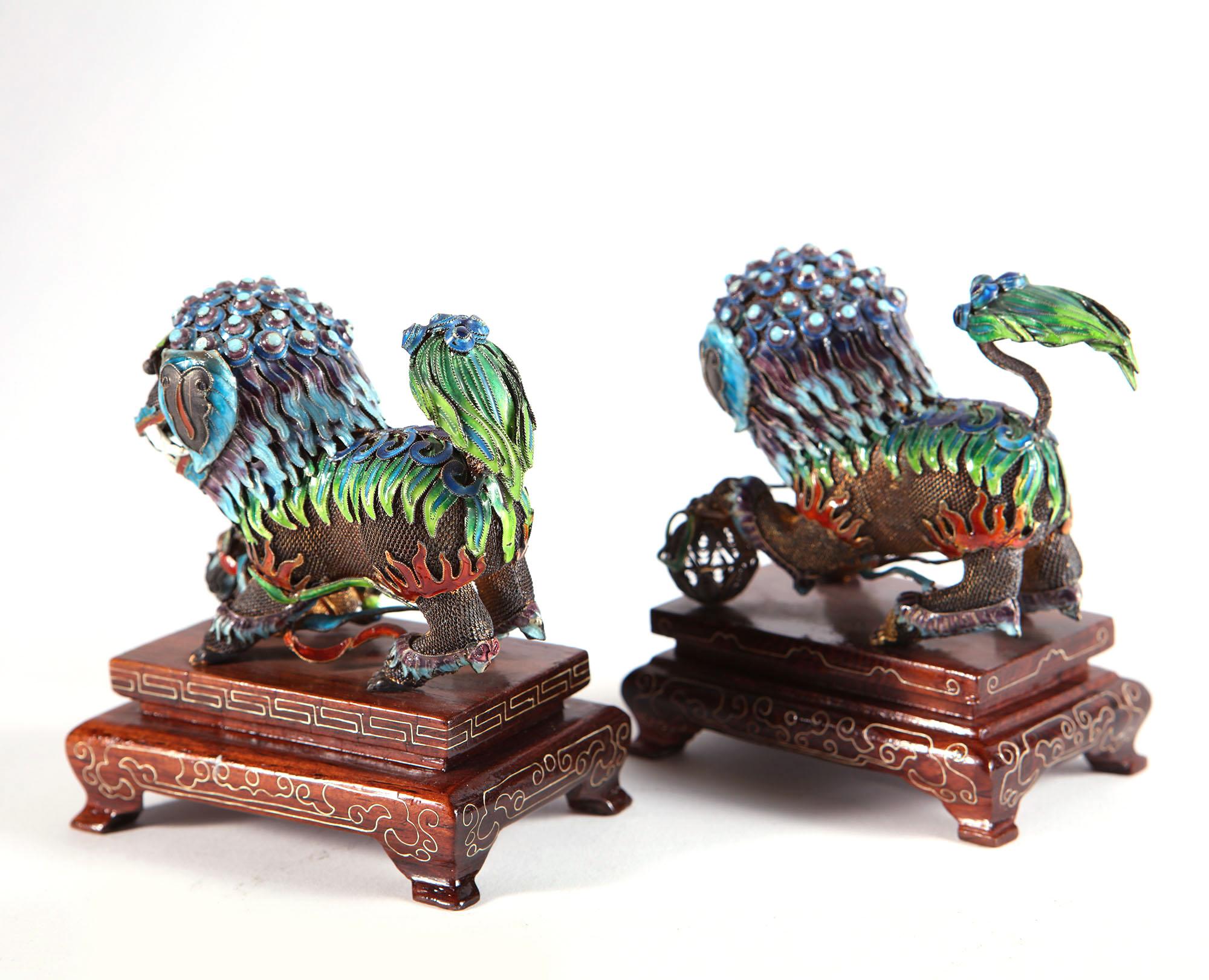 Pair of Chinese Silver Gilt Enamel Dogs of Fo In Good Condition In London, by appointment only