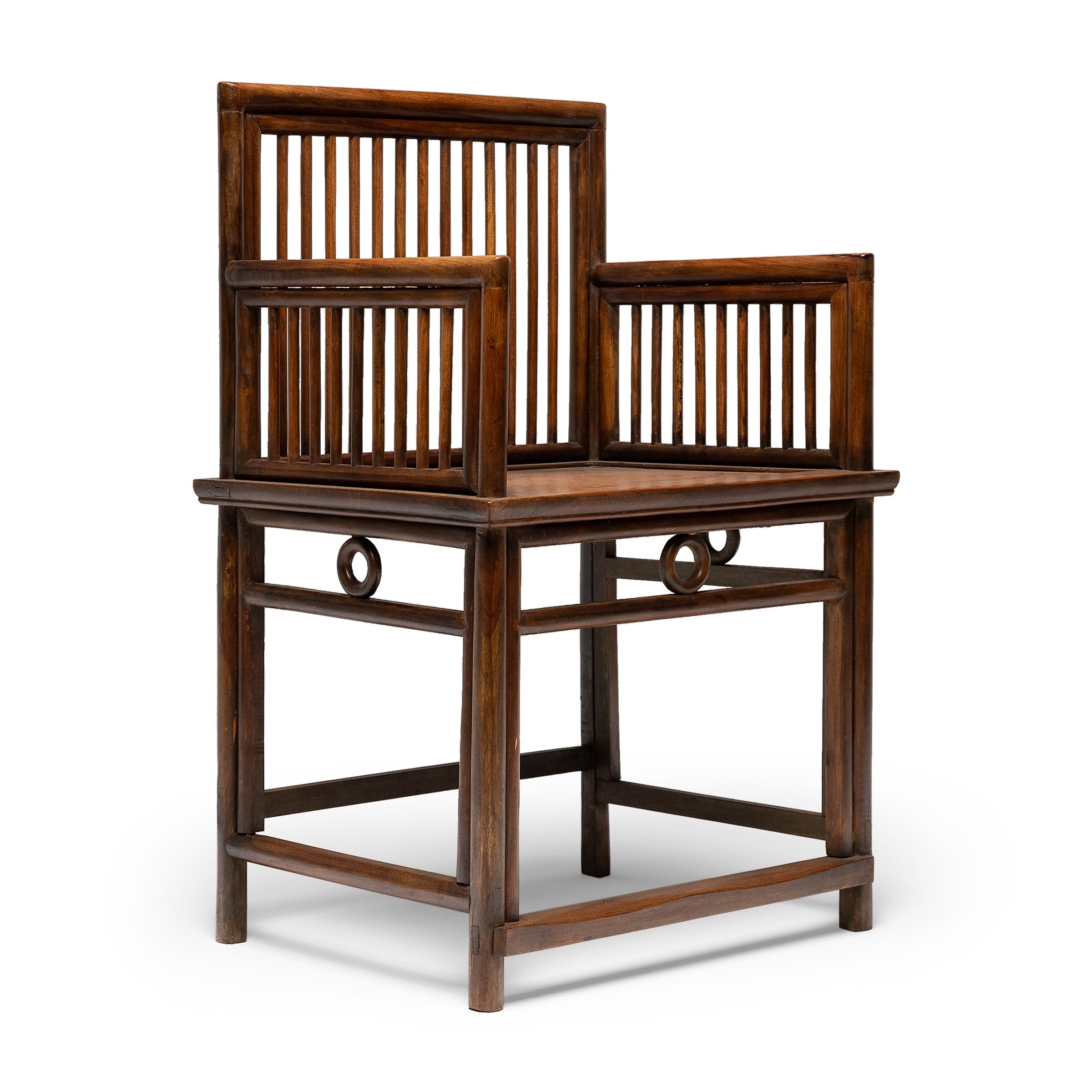 Qing Pair of Chinese Spindleback Rose Chairs, c. 1850 For Sale
