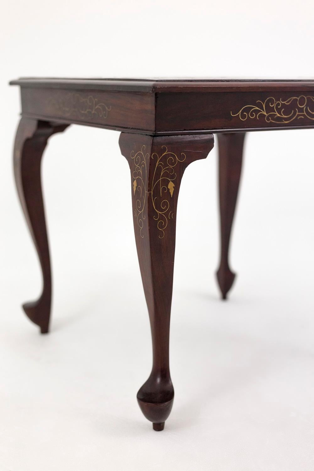 Pair of Chinese Style End Tables in Mahogany and Gilt Brass, Early 20th Century 4