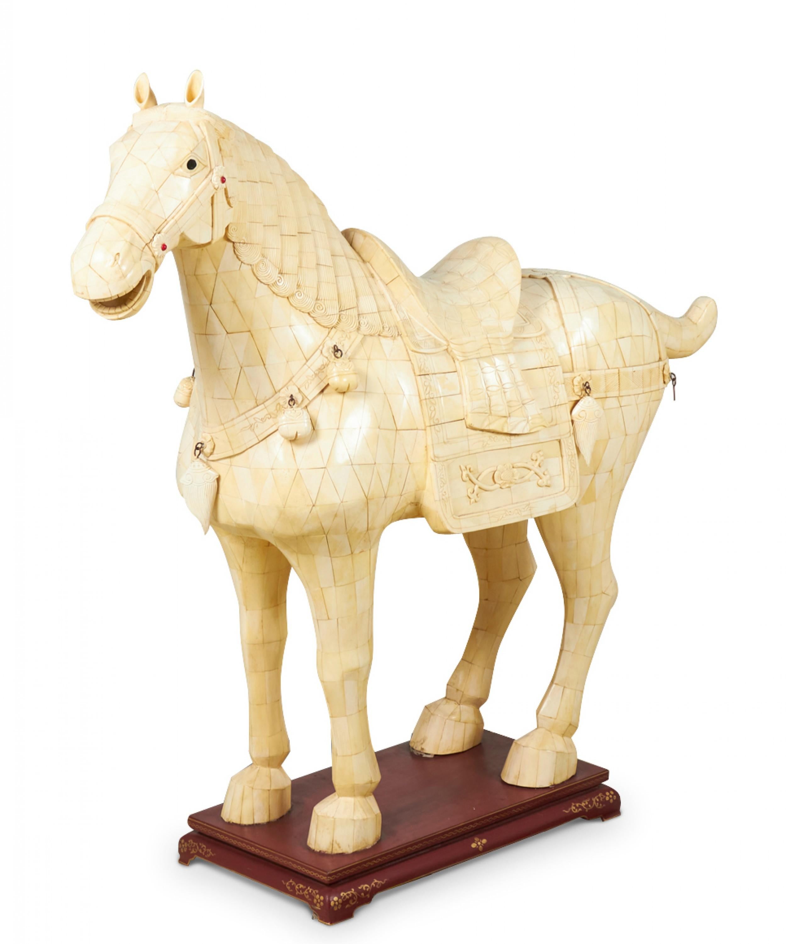 20th Century Pair of Chinese Tang Dynasty Style Tessellated Bone Veneer Horse Statue For Sale