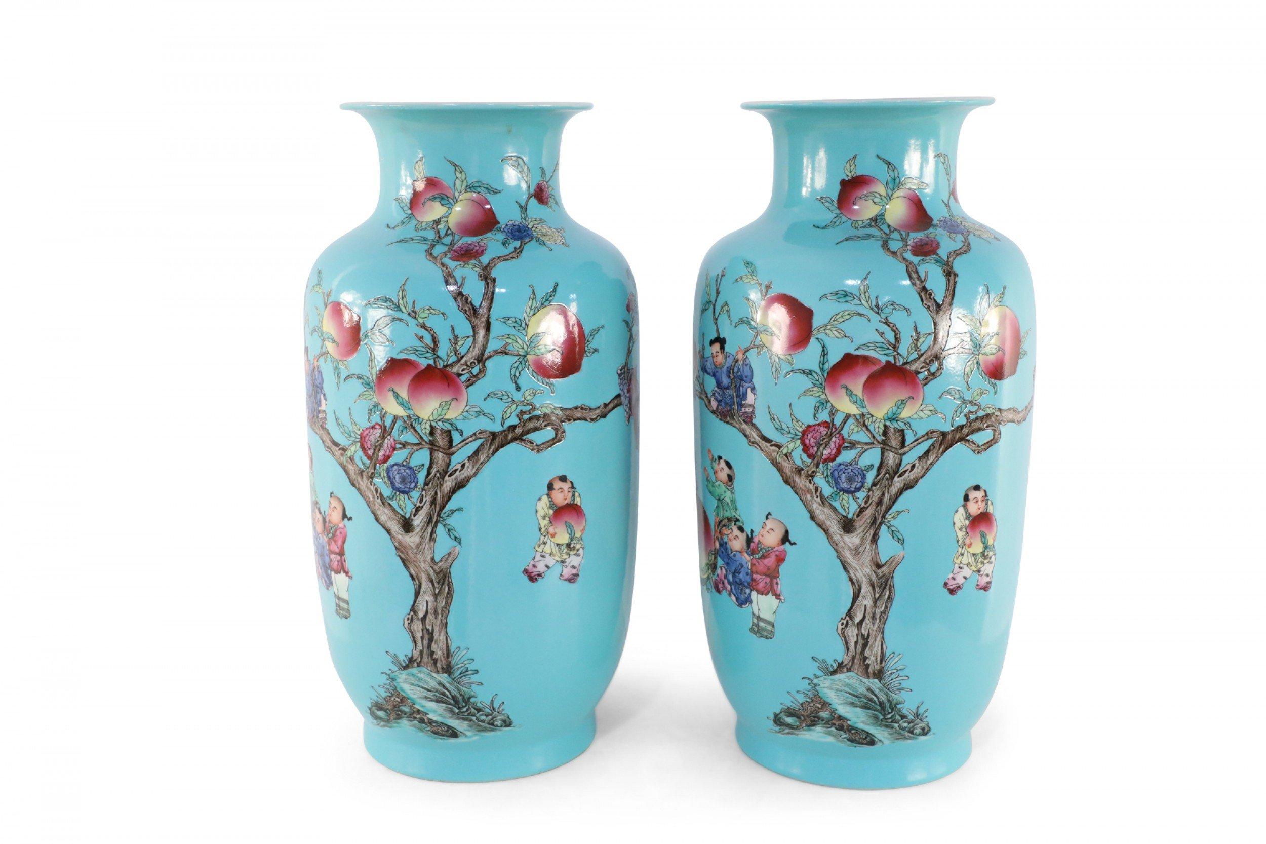 Pair of Chinese Teal Nine-Peach Porcelain Vases In Good Condition For Sale In Queens, NY
