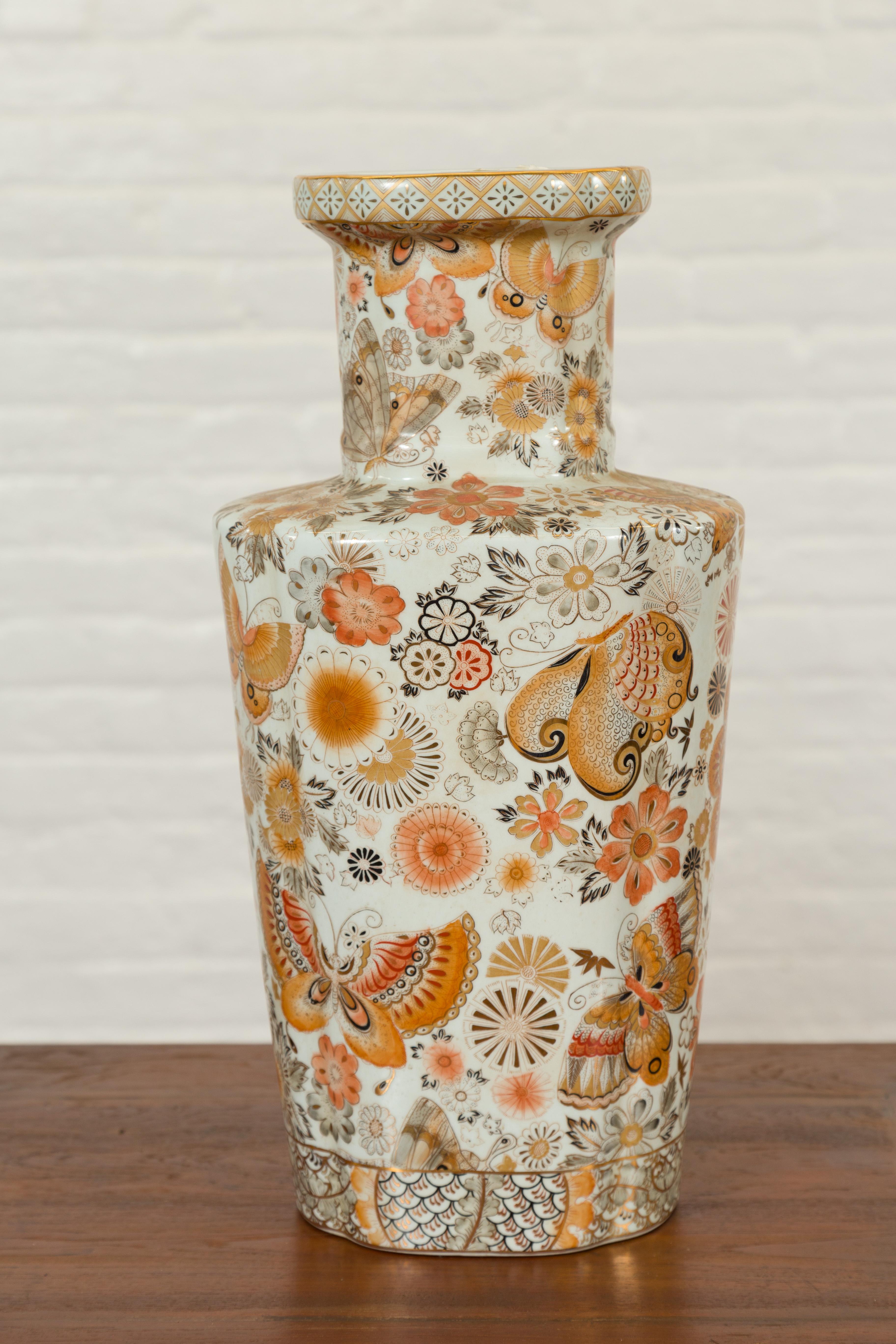 Pair of Chinese Vintage Japanese Kutani Style Vases with Flowers and Butterflies For Sale 4