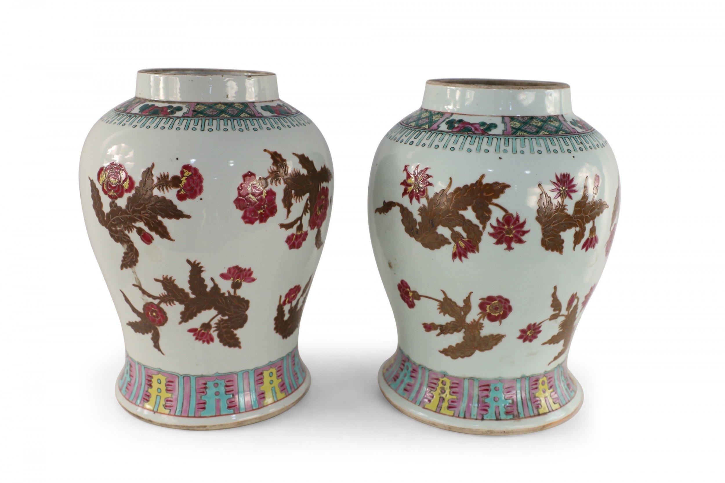 Chinese Export Pair of Chinese White and Umber Floral Design Porcelain Vases For Sale