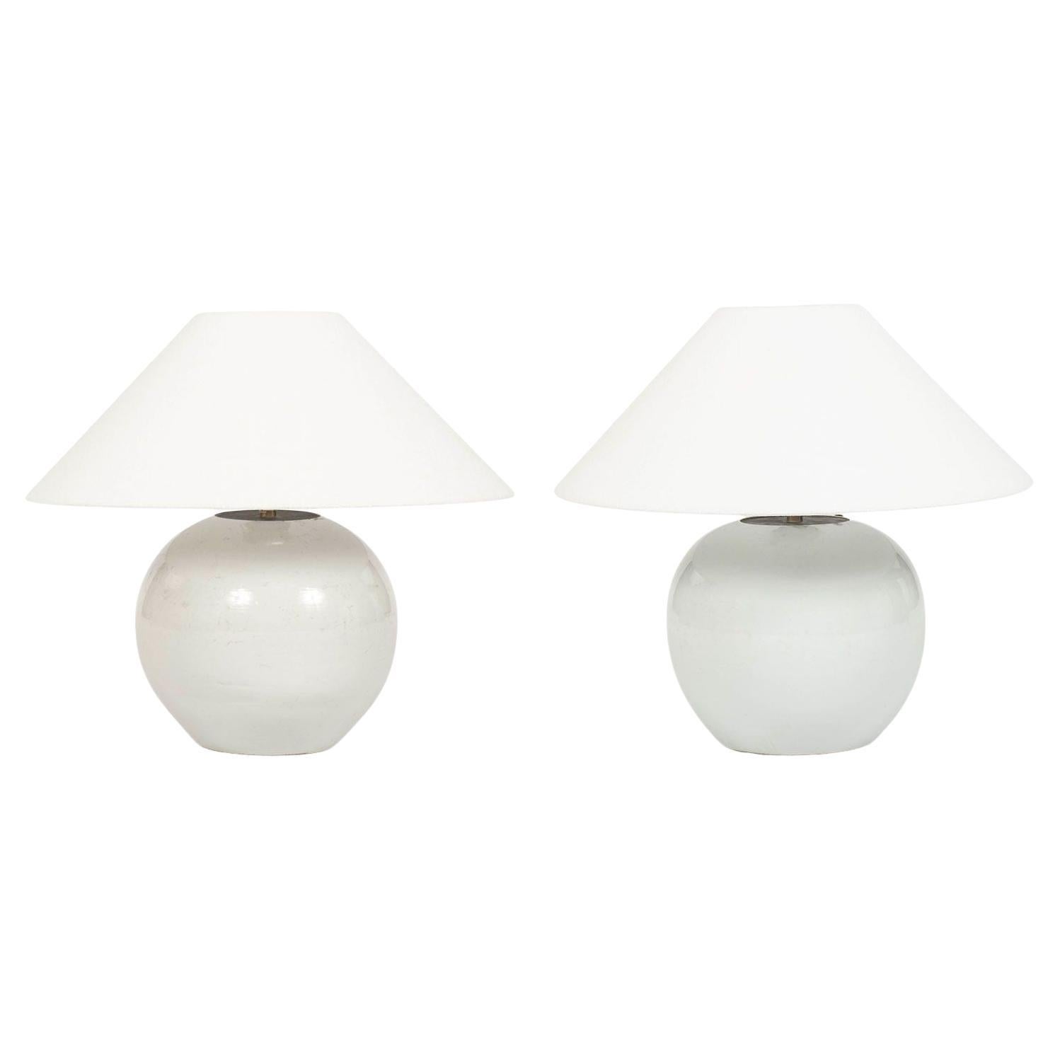 Pareja de lámparas chinas de tarro de jengibre blanco