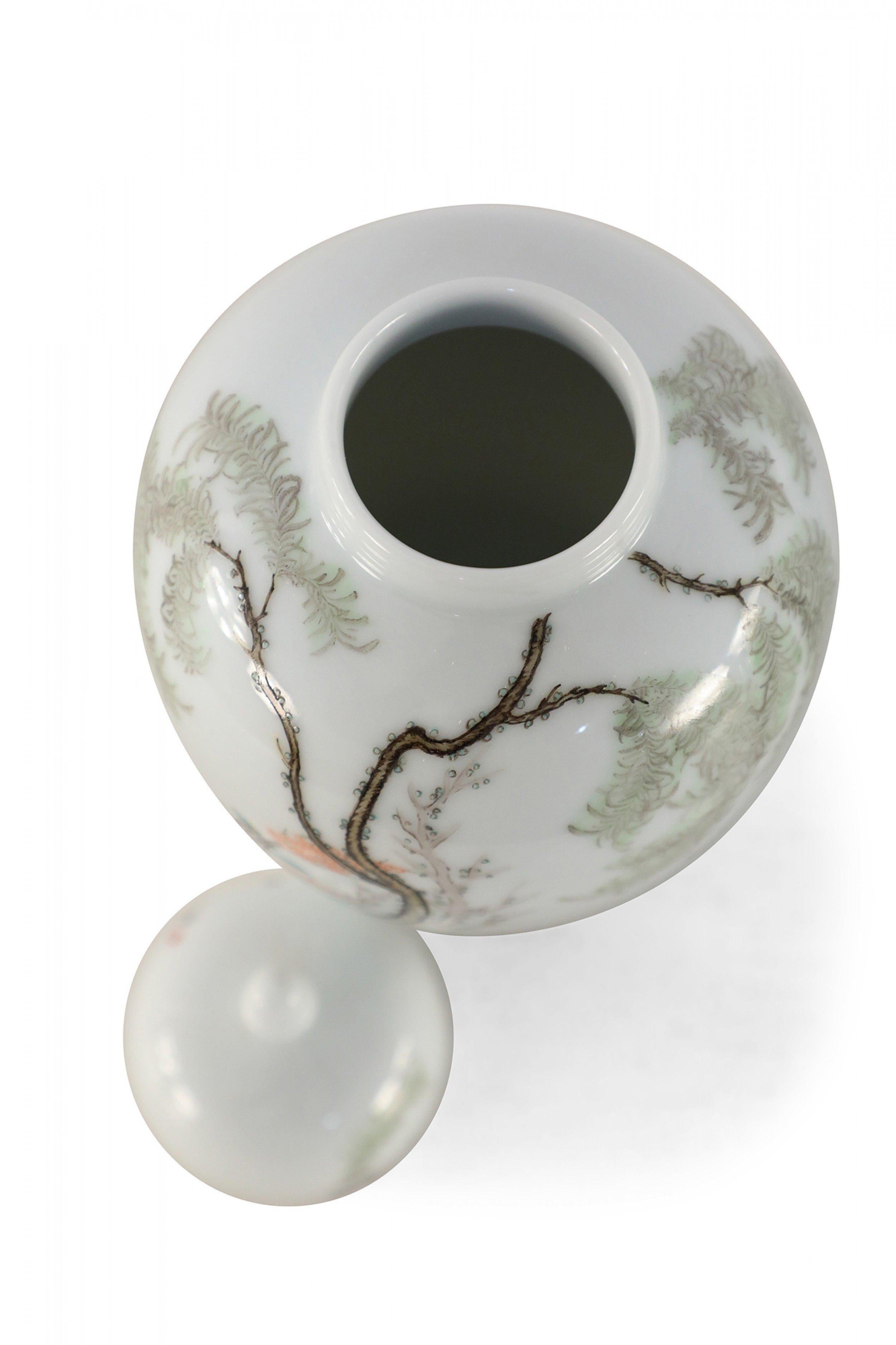 Pair of Chinese White Porcelain Famille Rose Lidded Jars For Sale 2