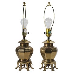 Paar Chinoiserie Bronze Ginger Jar Urn Tischlampen von Claw Foot Basen