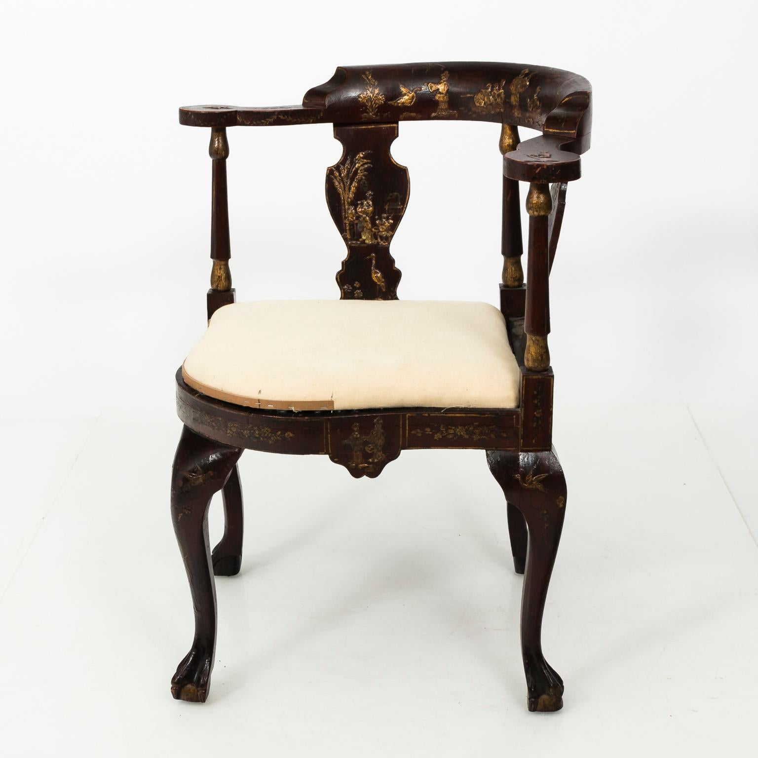 Pair of Chinoiserie Corner Chairs In Good Condition For Sale In Stamford, CT