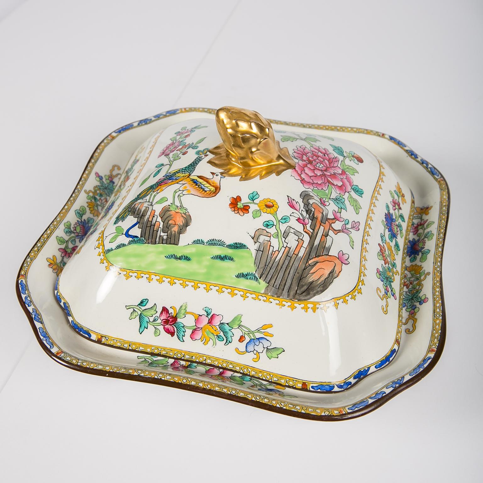 Pair of Chinoiserie Covered Dishes Made in England circa 1850 4