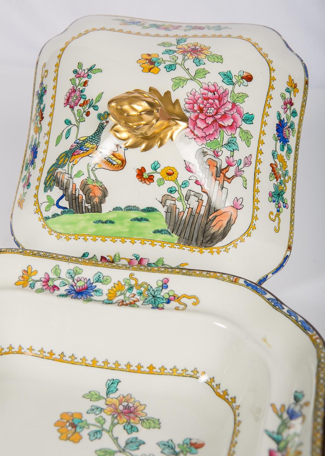 Pair of Chinoiserie Covered Dishes Made in England circa 1850 2