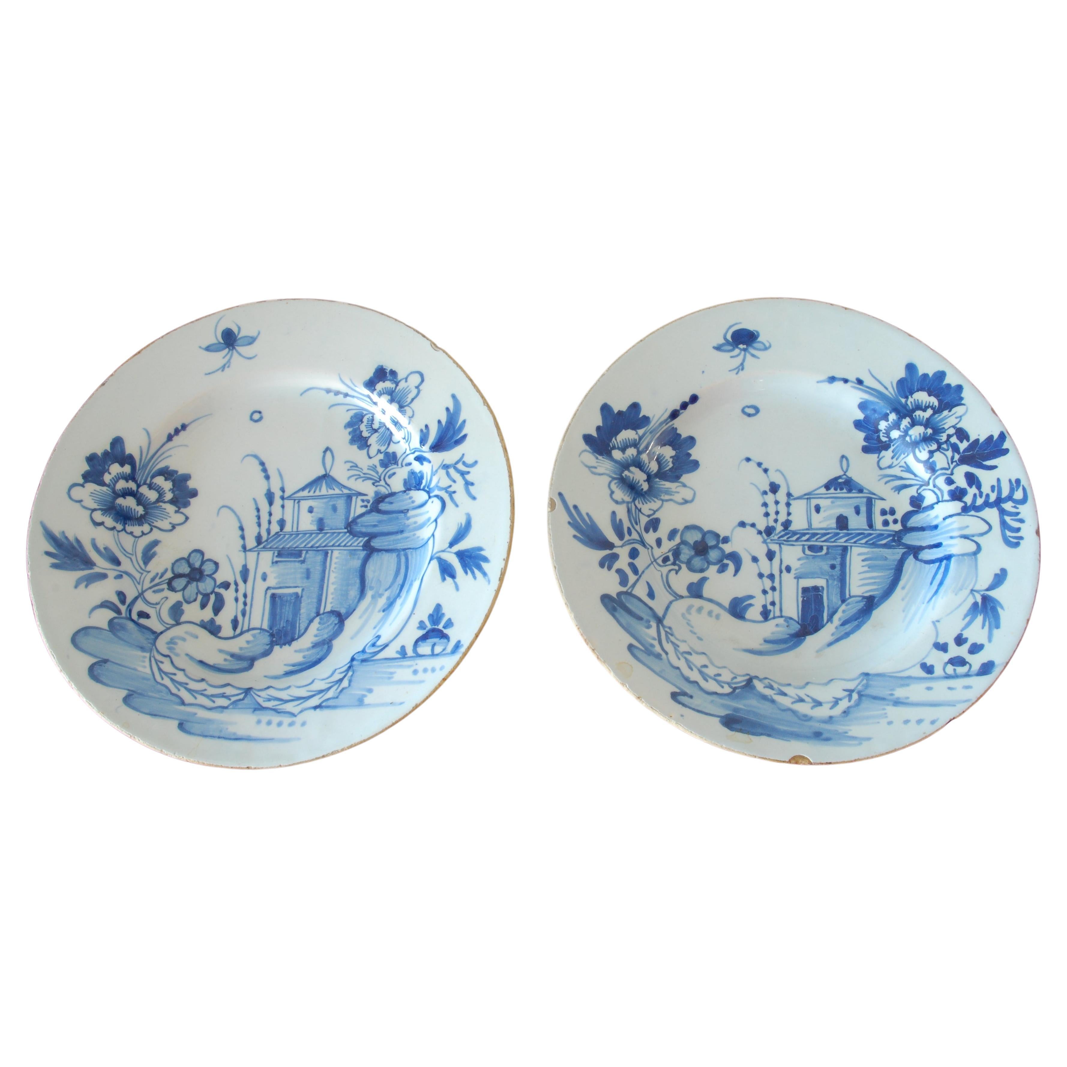 Paire d'assiettes Chinoiserie Delft Angleterre C1760