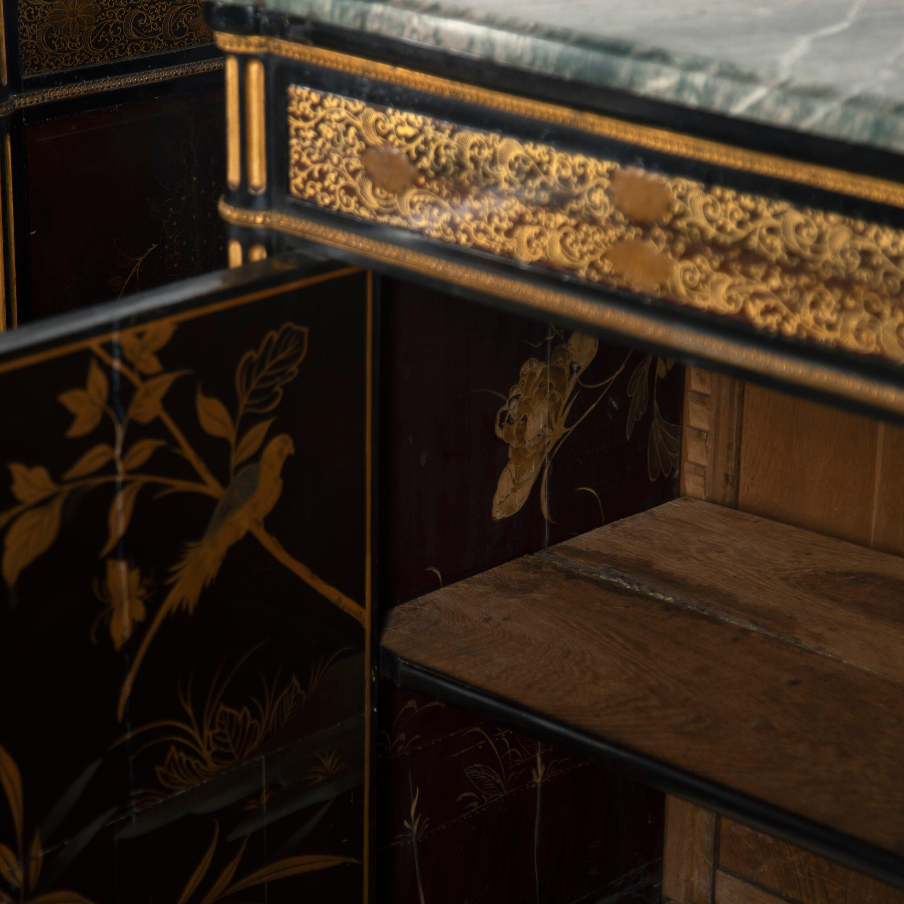 Pair of Chinoiserie Directoire Cabinets 7