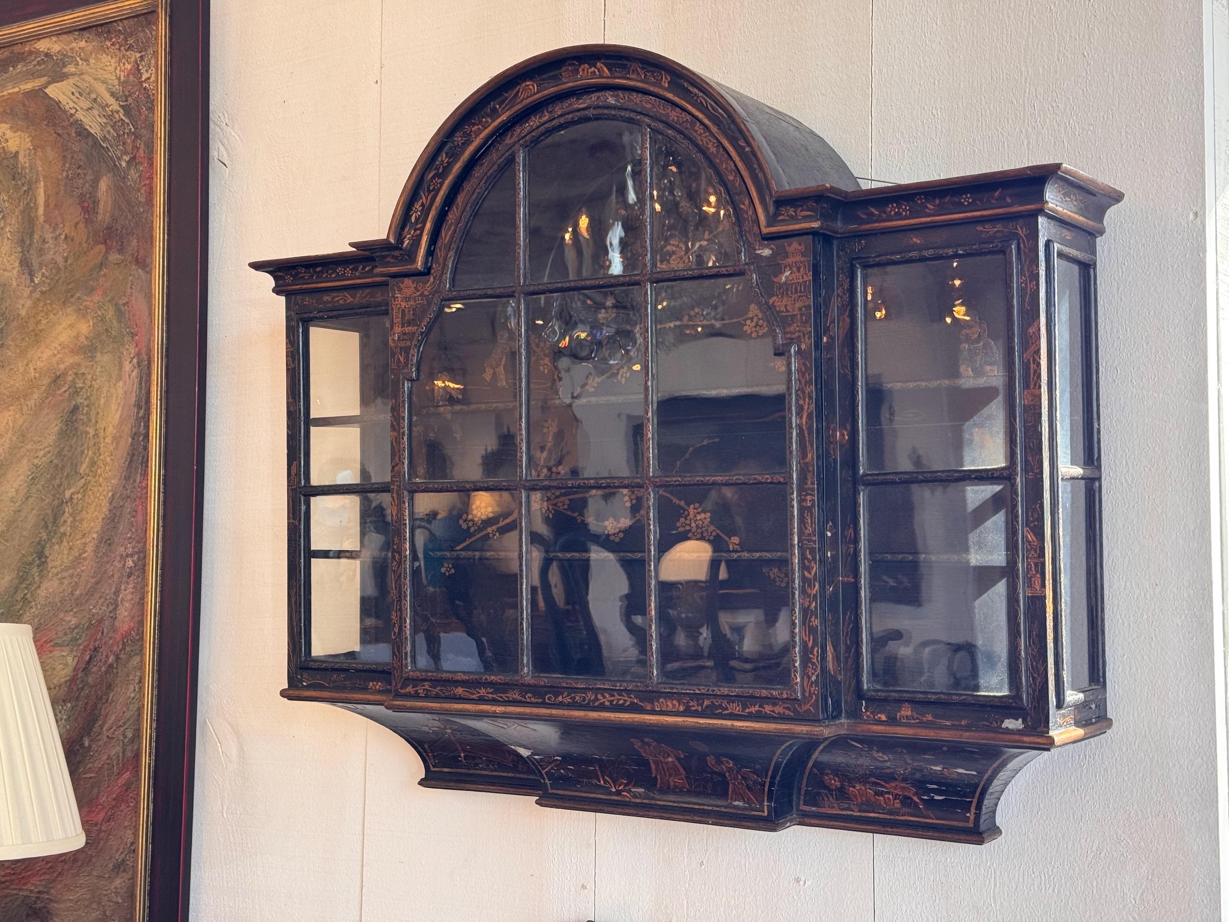 This is an exquisite pair of hanging cabinets . They have great Chinoiserie decorations.