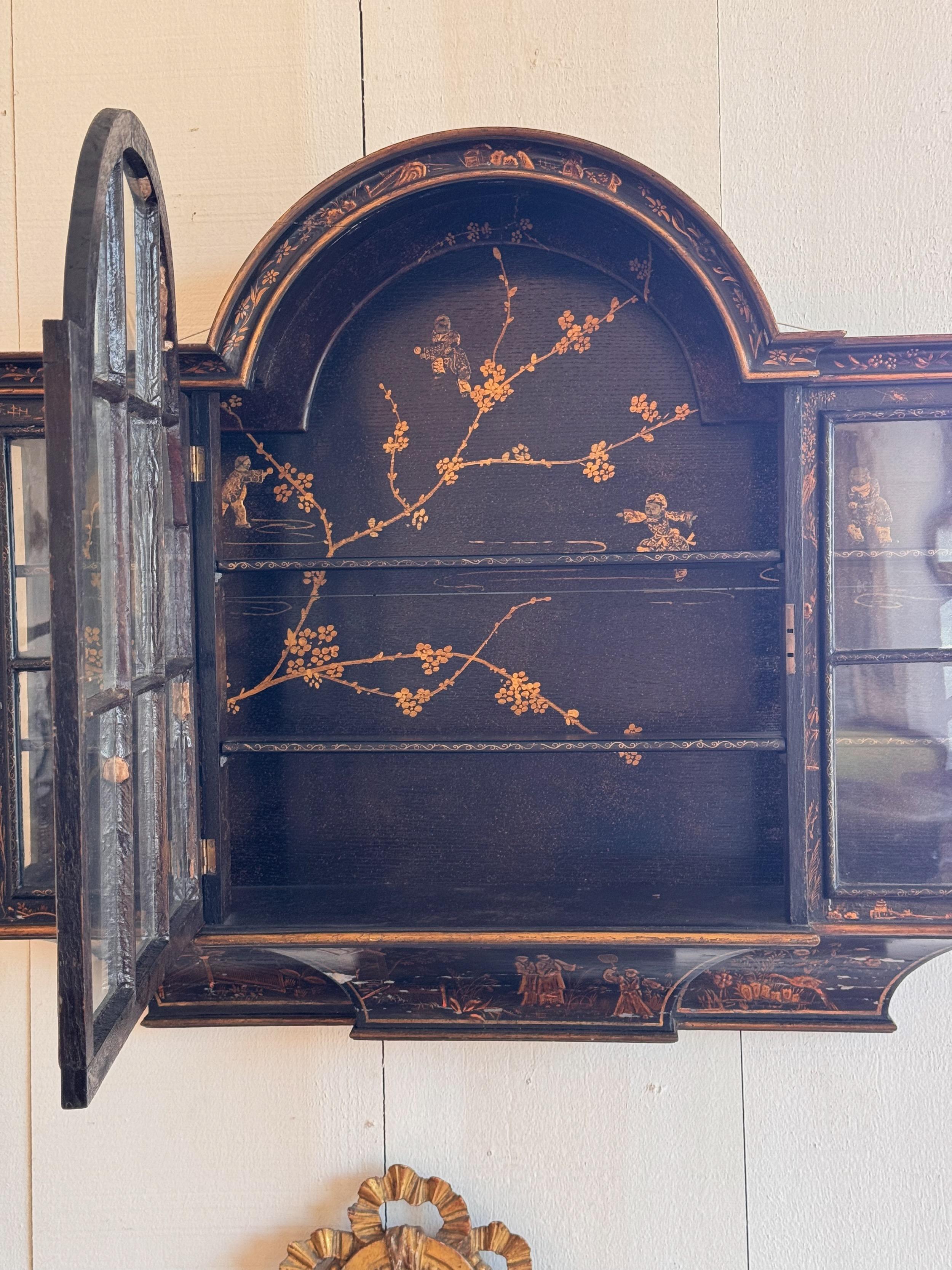 Pair of Chinoiserie Hanging Cabinets 3