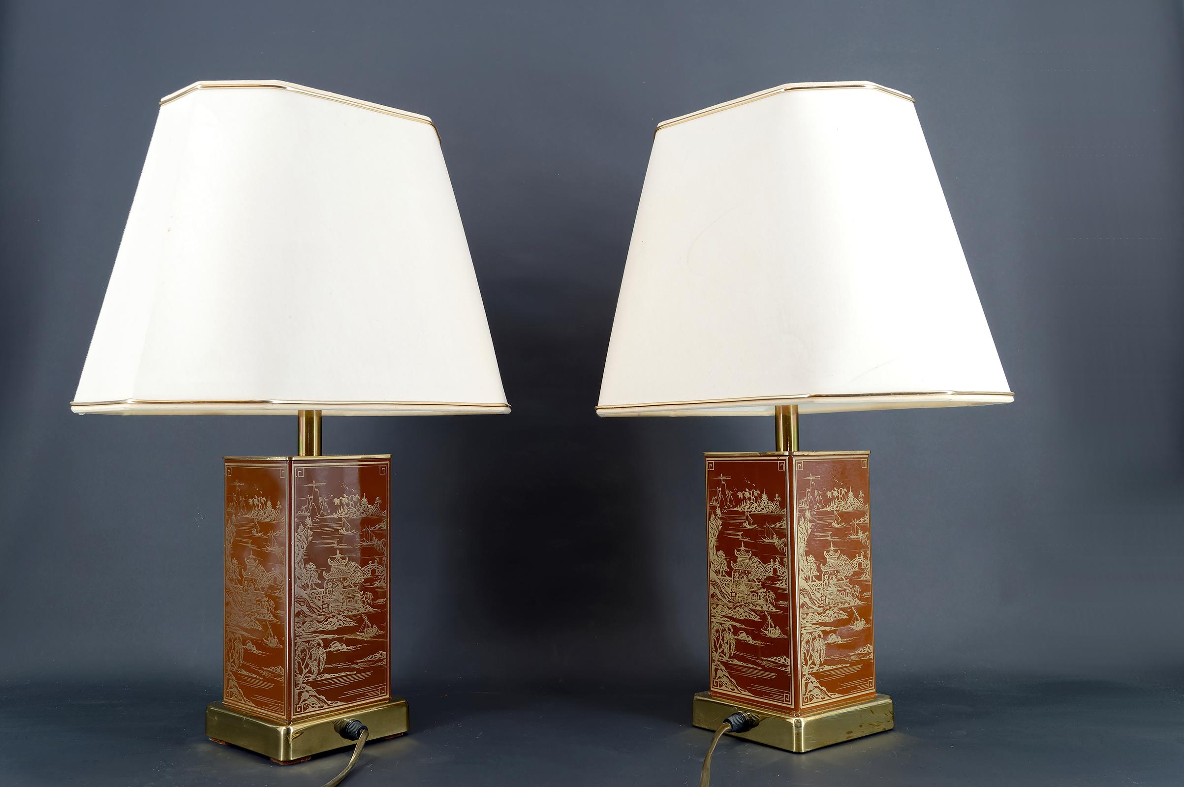 Paire de lampes Chinoiserie / Japonisme, style Hollywood Regency, France, années 1970 Bon état - En vente à VÉZELAY, FR