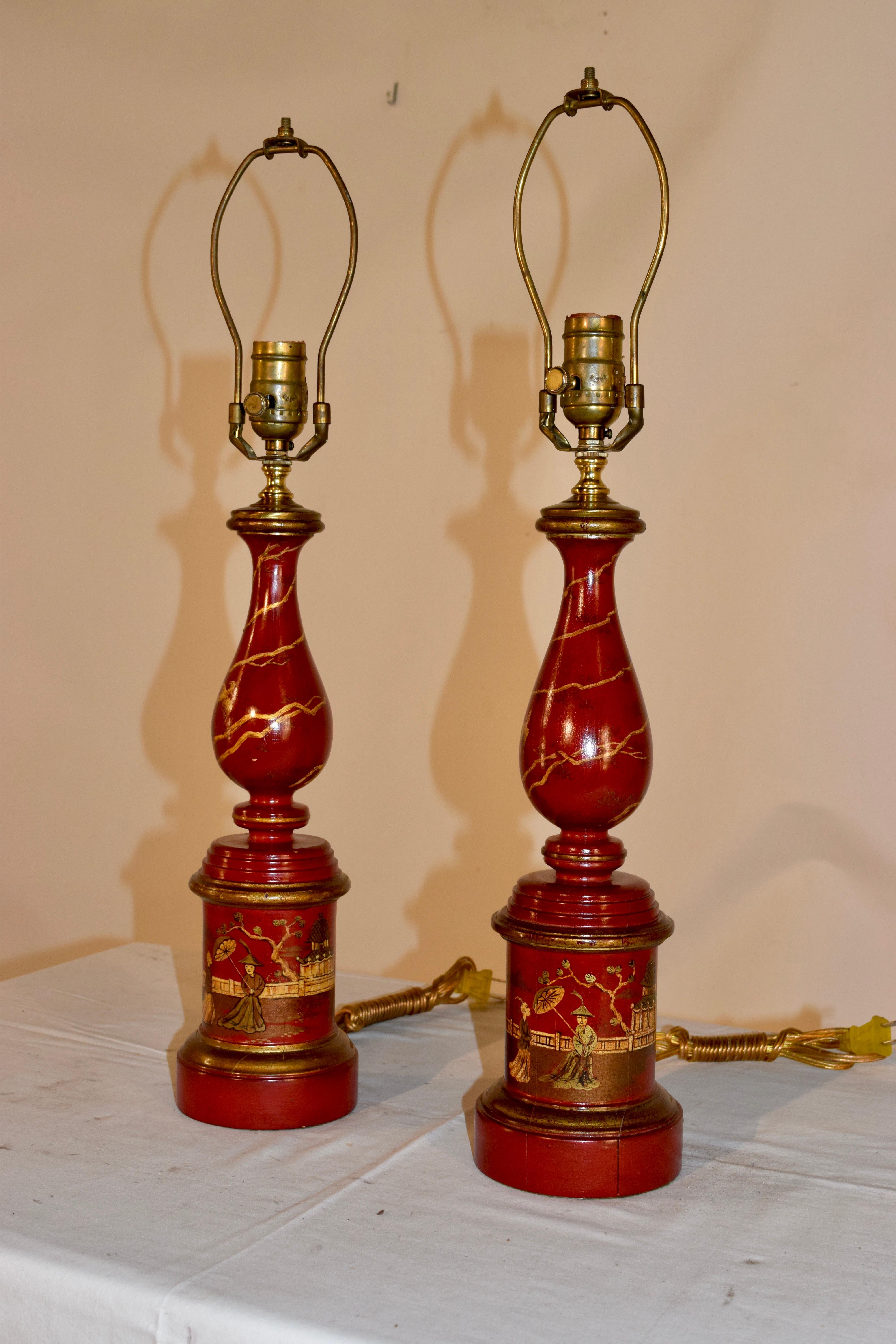 English Pair of Chinoiserie Lamps, circa 1960 For Sale