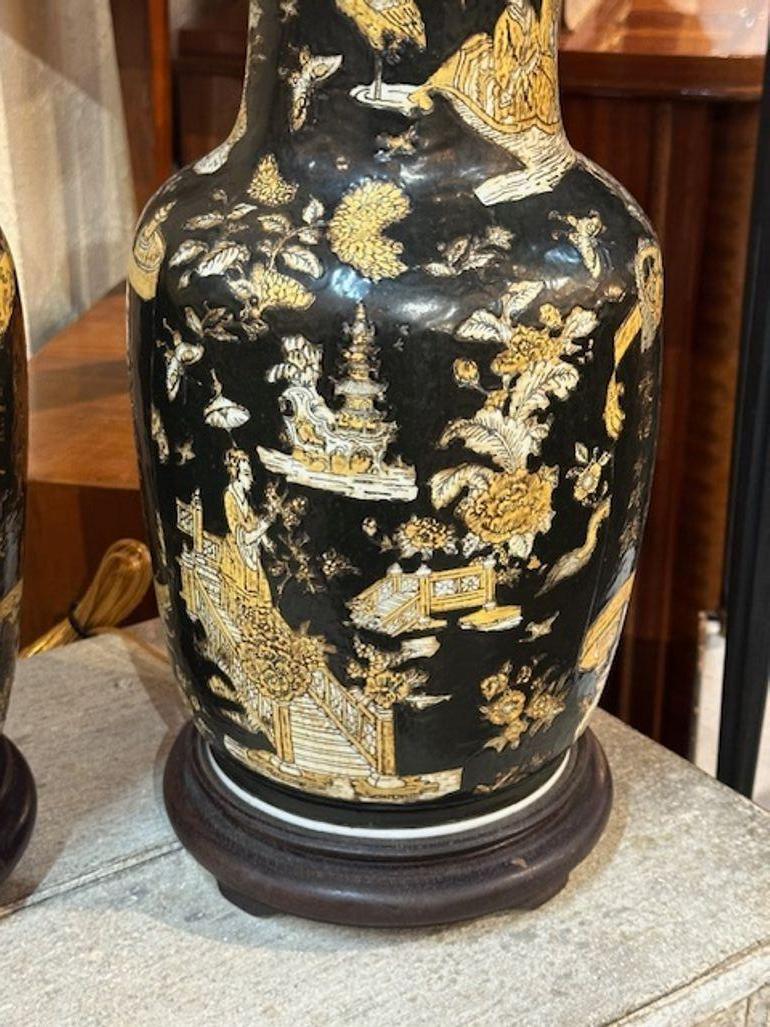 Pair of Chinoiserie Lamps In Distressed Condition For Sale In Dallas, TX