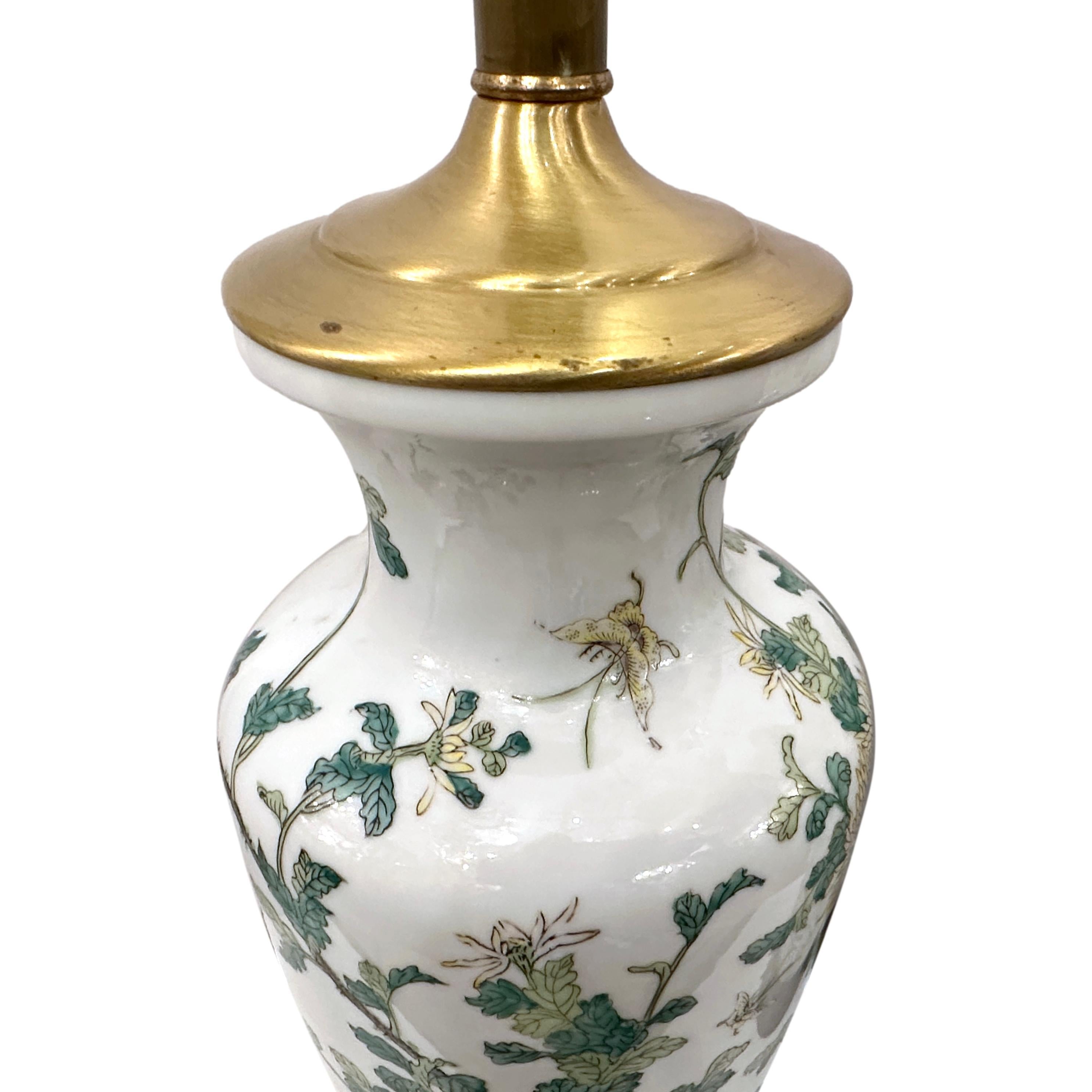 Chinese Pair of Chinoiserie Lamps For Sale