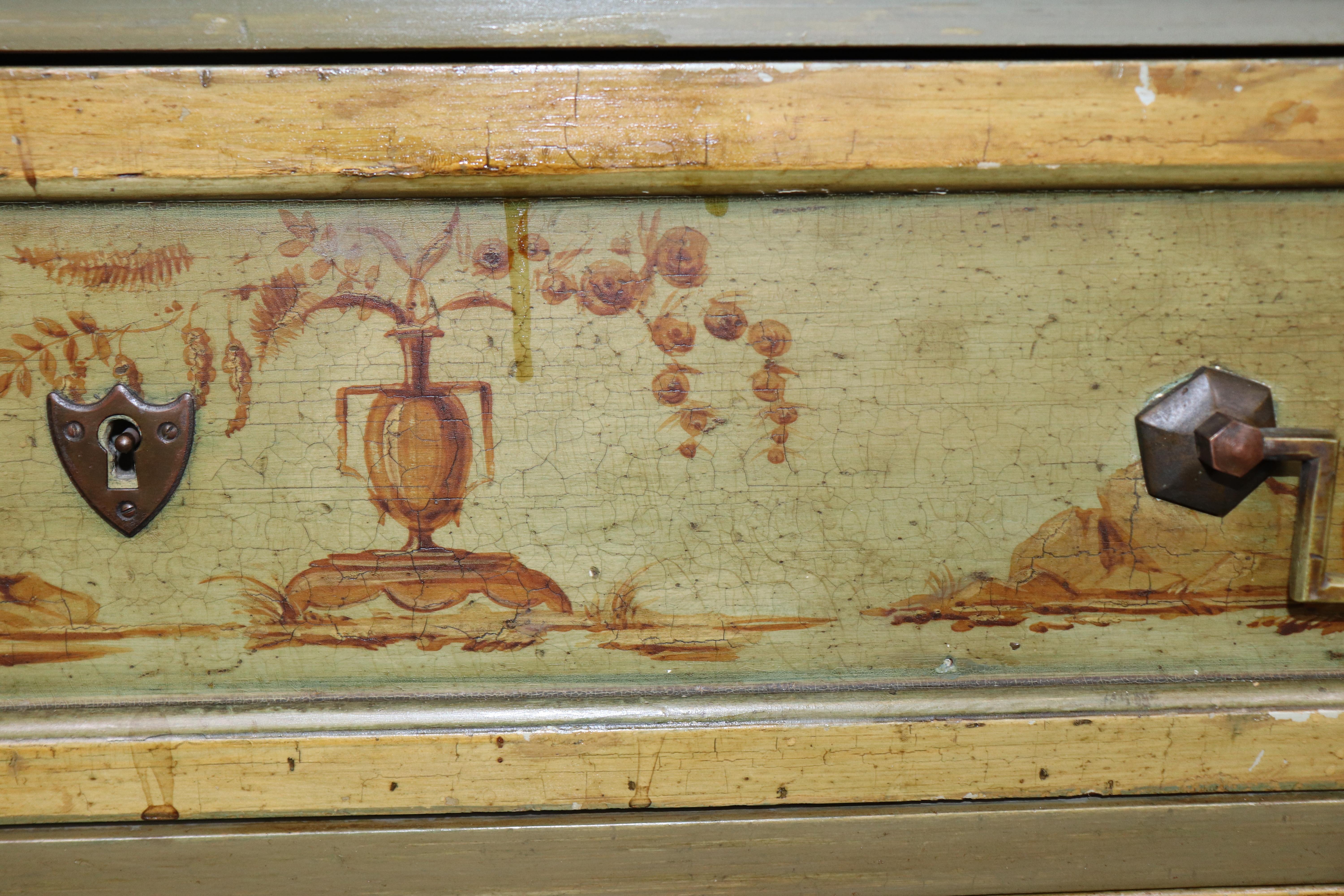 Pair of Chinoiserie Maison Jansen Attributed French Directoire Commodes en vente 5