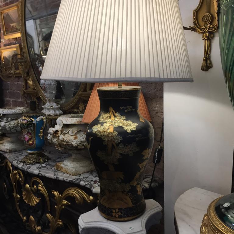 Hand-Painted Pair of Chinoiserie Papier Mâché Shaped Table Lamps