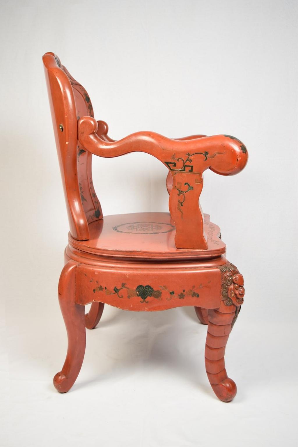 Chinese Pair of Chinoiserie Red Lacquered Wood Thrones For Sale