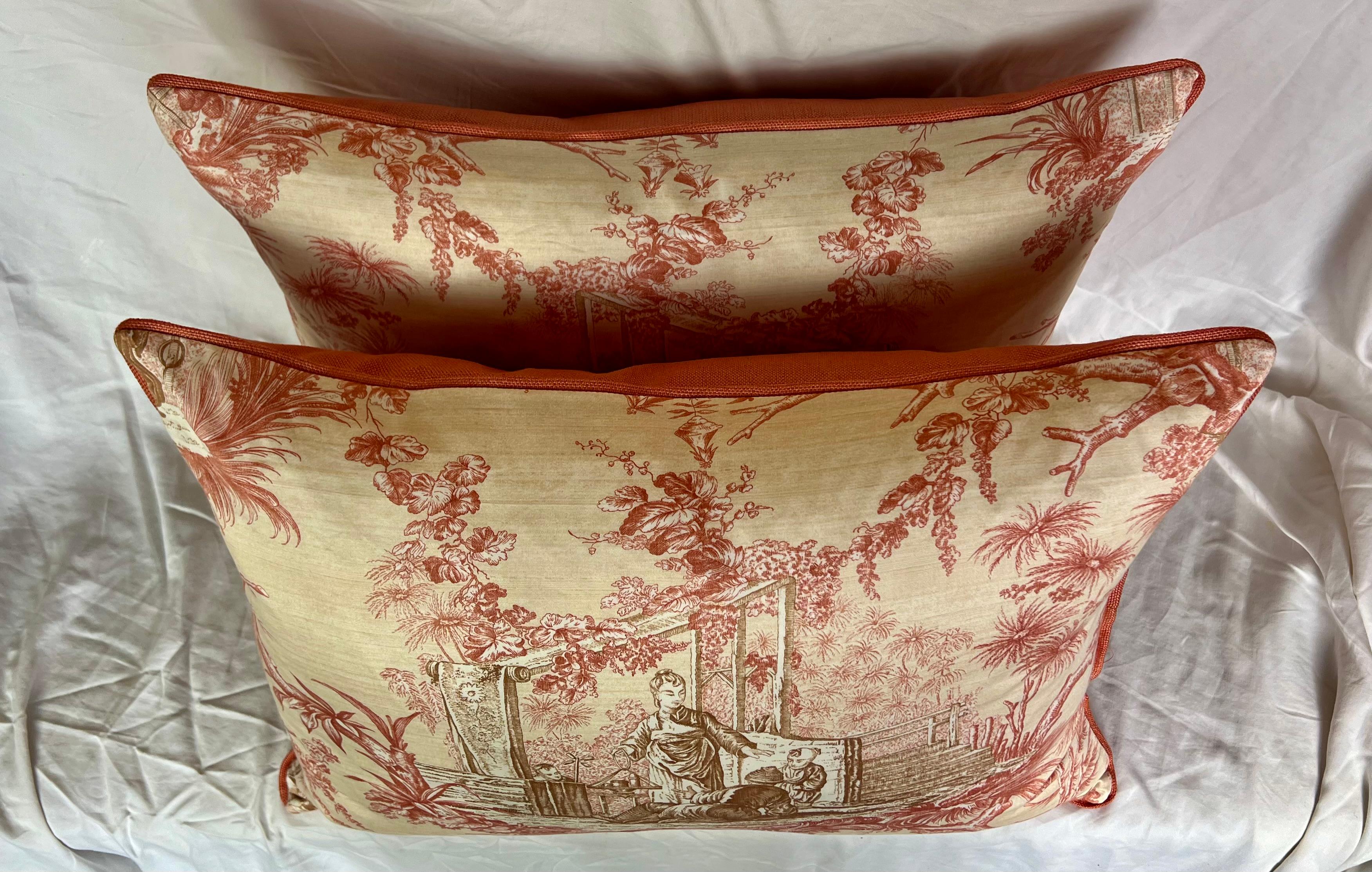 20th Century Pair of Chinoiserie Style Pindler & Pindler Textile Pillows For Sale