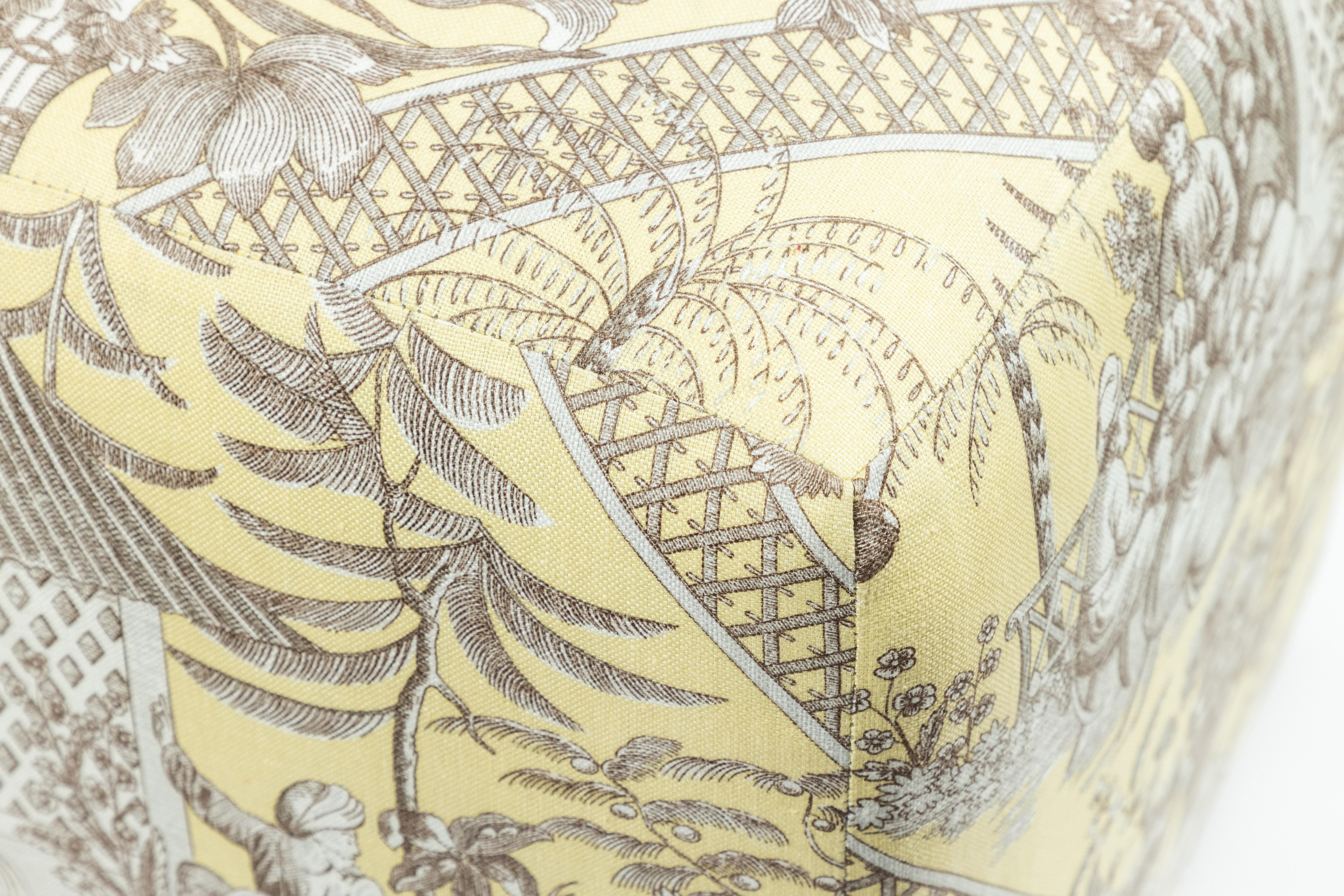 Pair of Chinoiserie Toile Ottomans For Sale 2