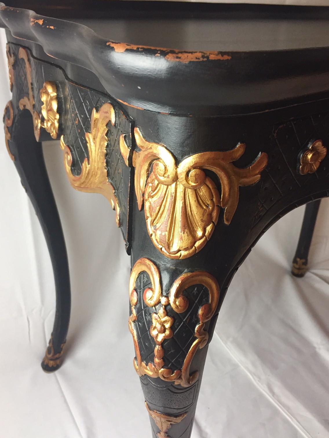 Wood Pair of Chinoiserie Tray Tables
