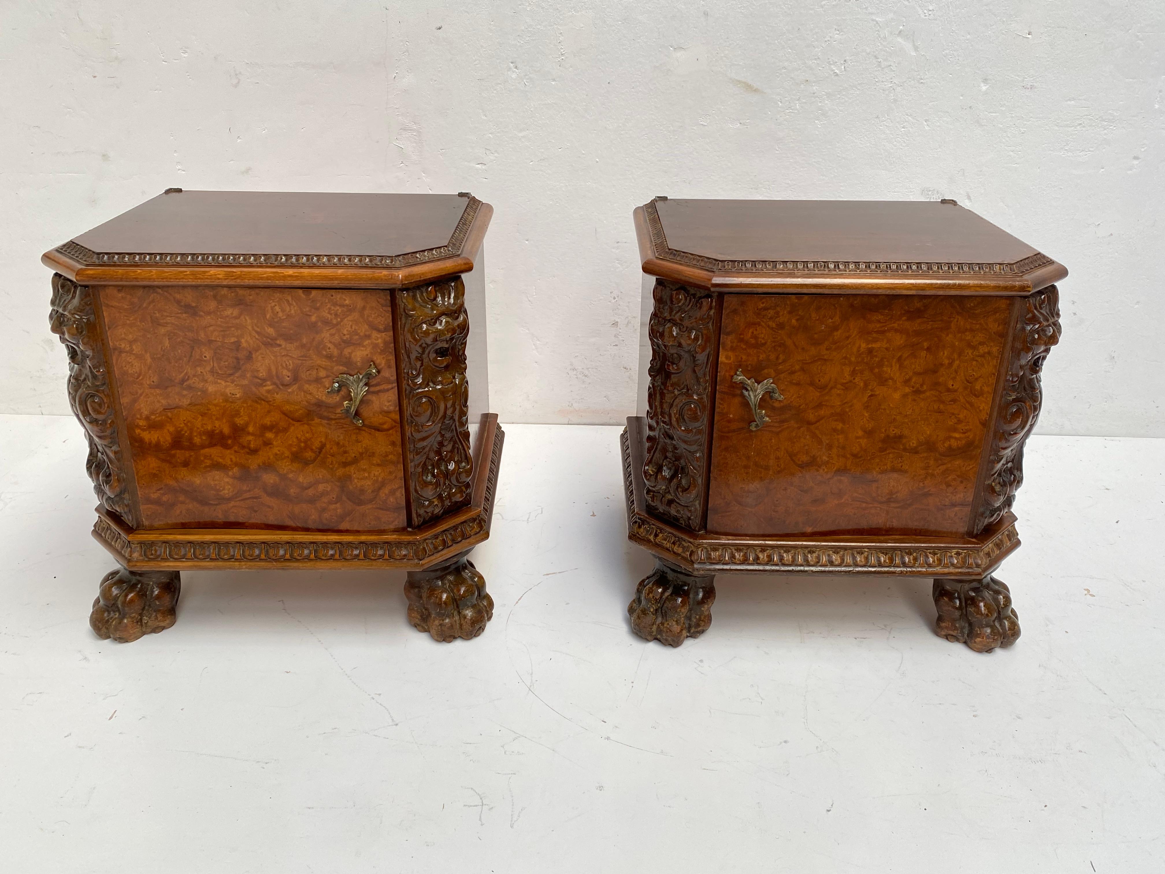 Pair of Chippendale Baroque Style Night Stands with Lion Claw Feet Carved Walnut For Sale 11