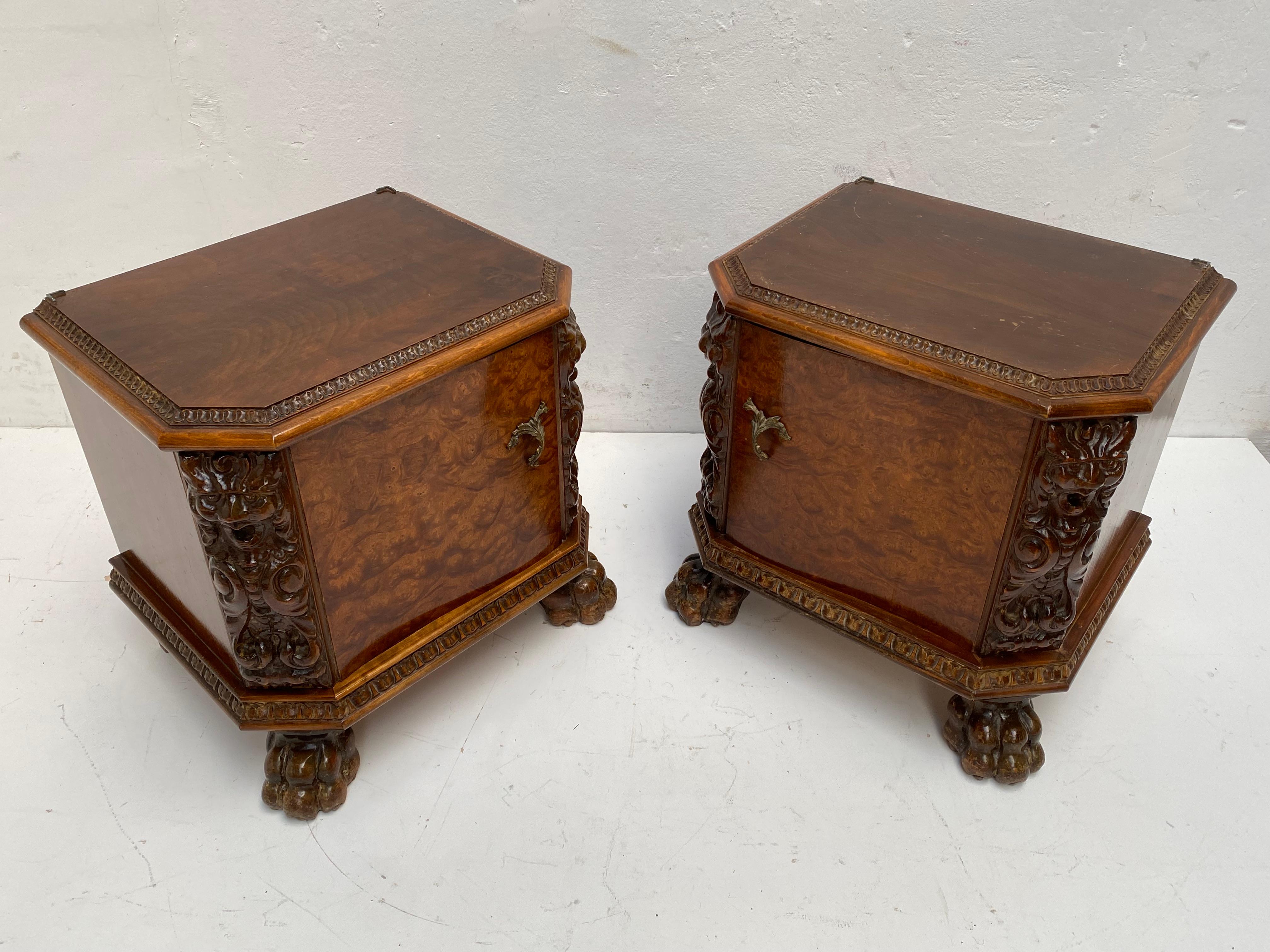 20th Century Pair of Chippendale Baroque Style Night Stands with Lion Claw Feet Carved Walnut For Sale