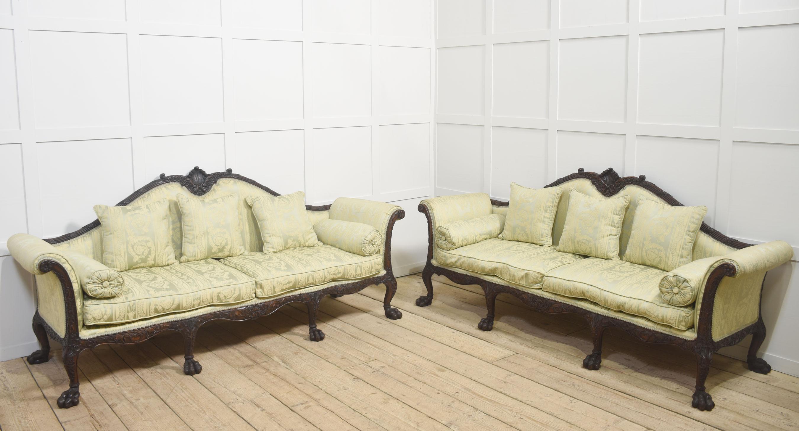 Pair of Chippendale revival settees For Sale 5