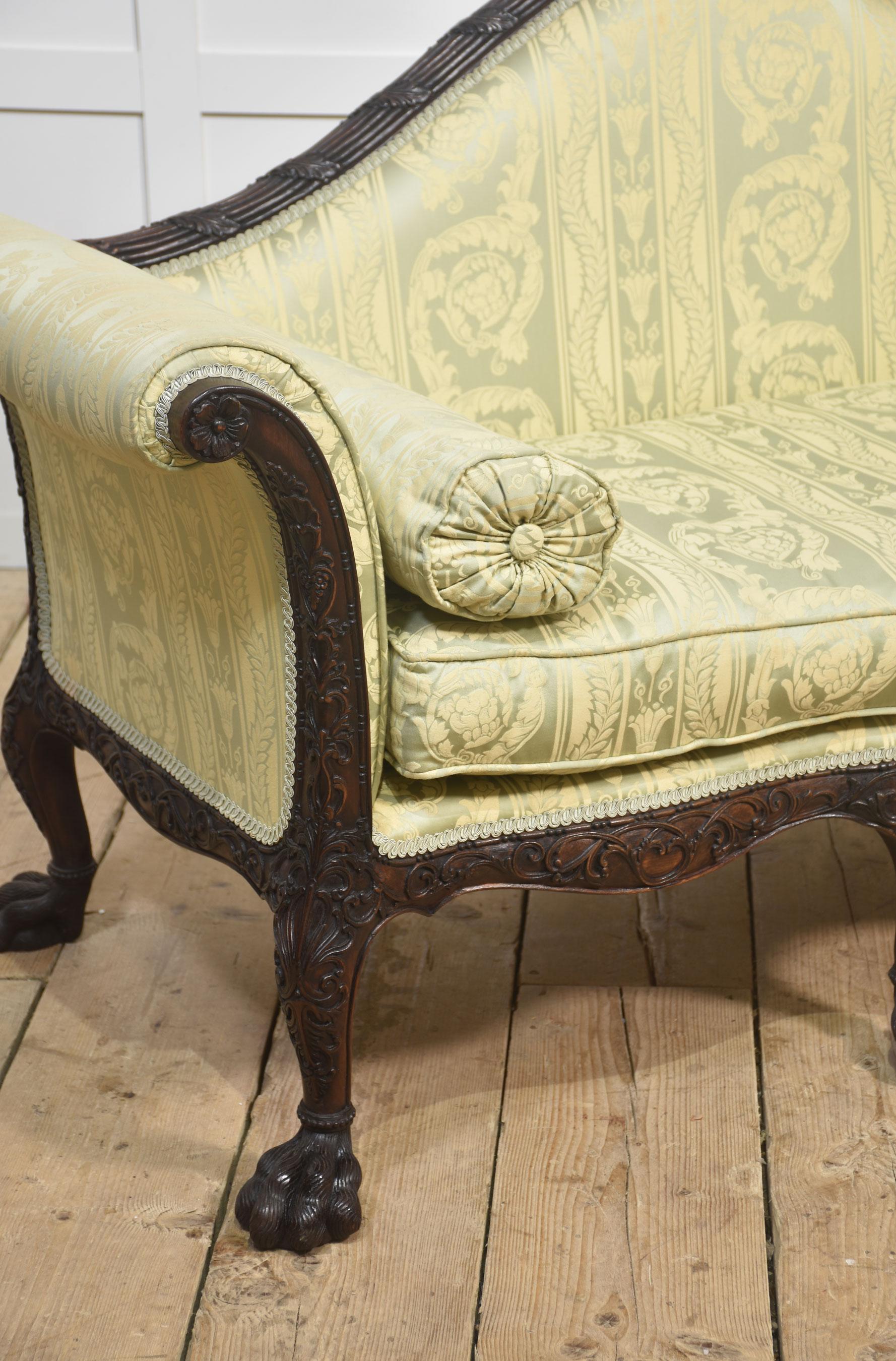 Pair of Chippendale revival settees In Good Condition For Sale In Cheshire, GB