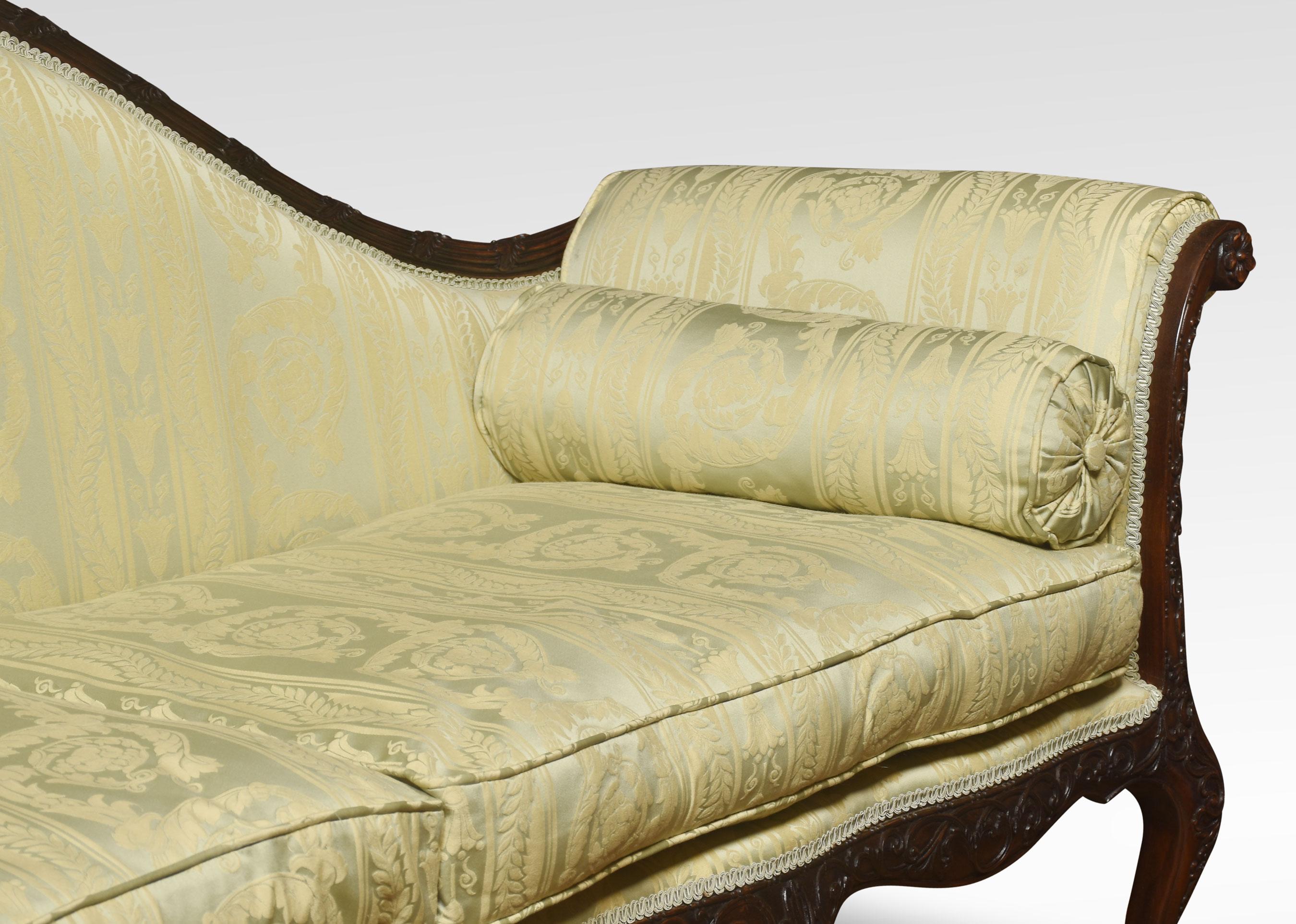 Coppia di divani Chippendale Revival in vendita 2