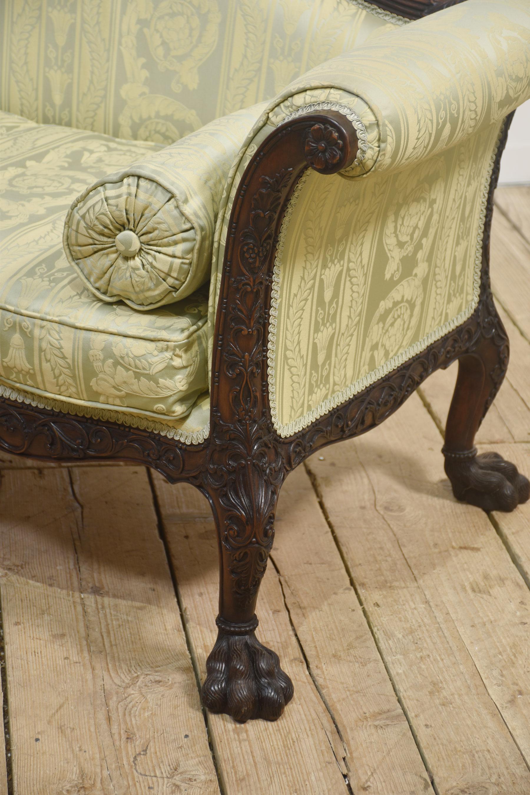 Pair of Chippendale revival settees For Sale 2