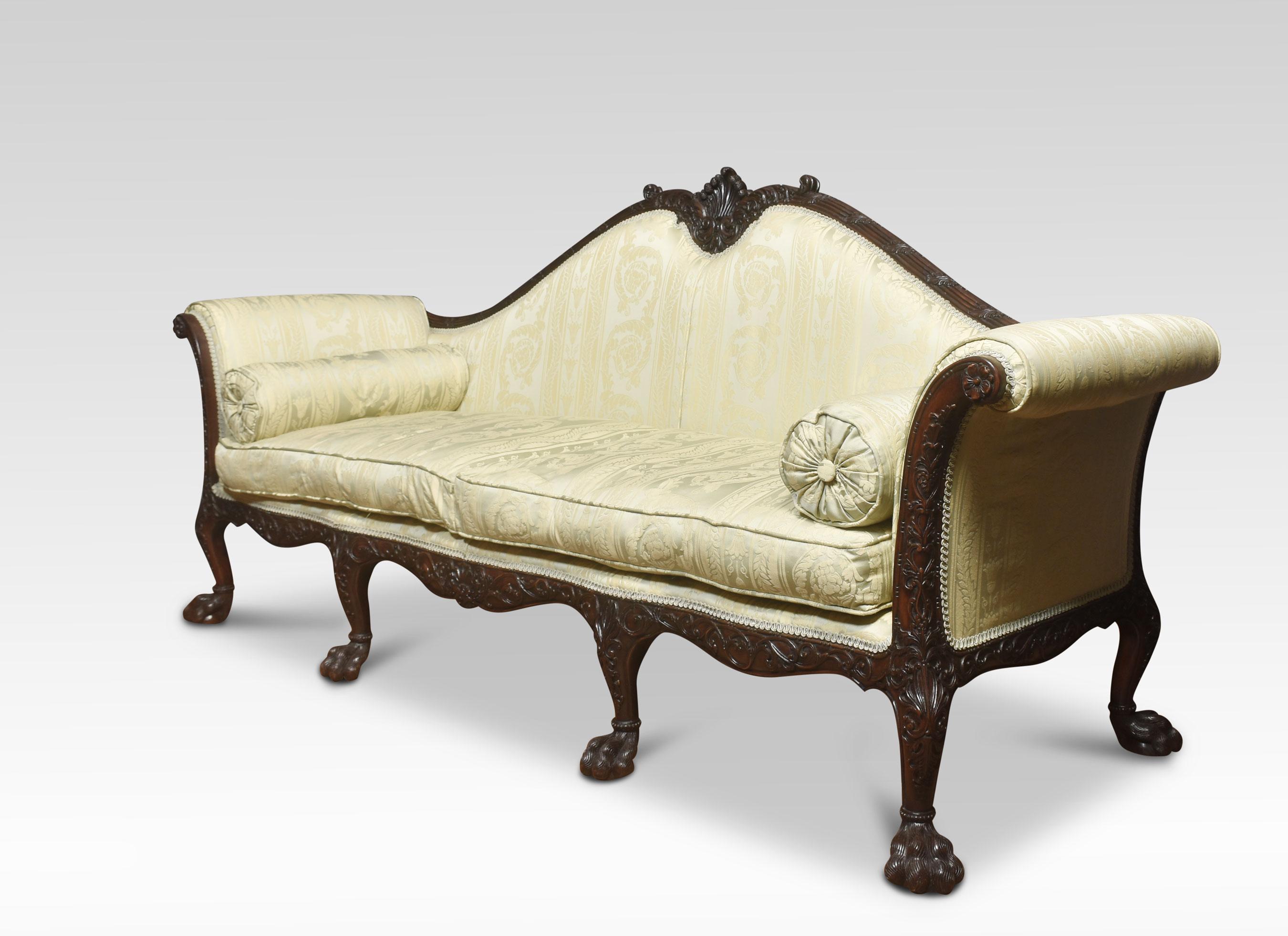 Coppia di divani Chippendale Revival in vendita 3