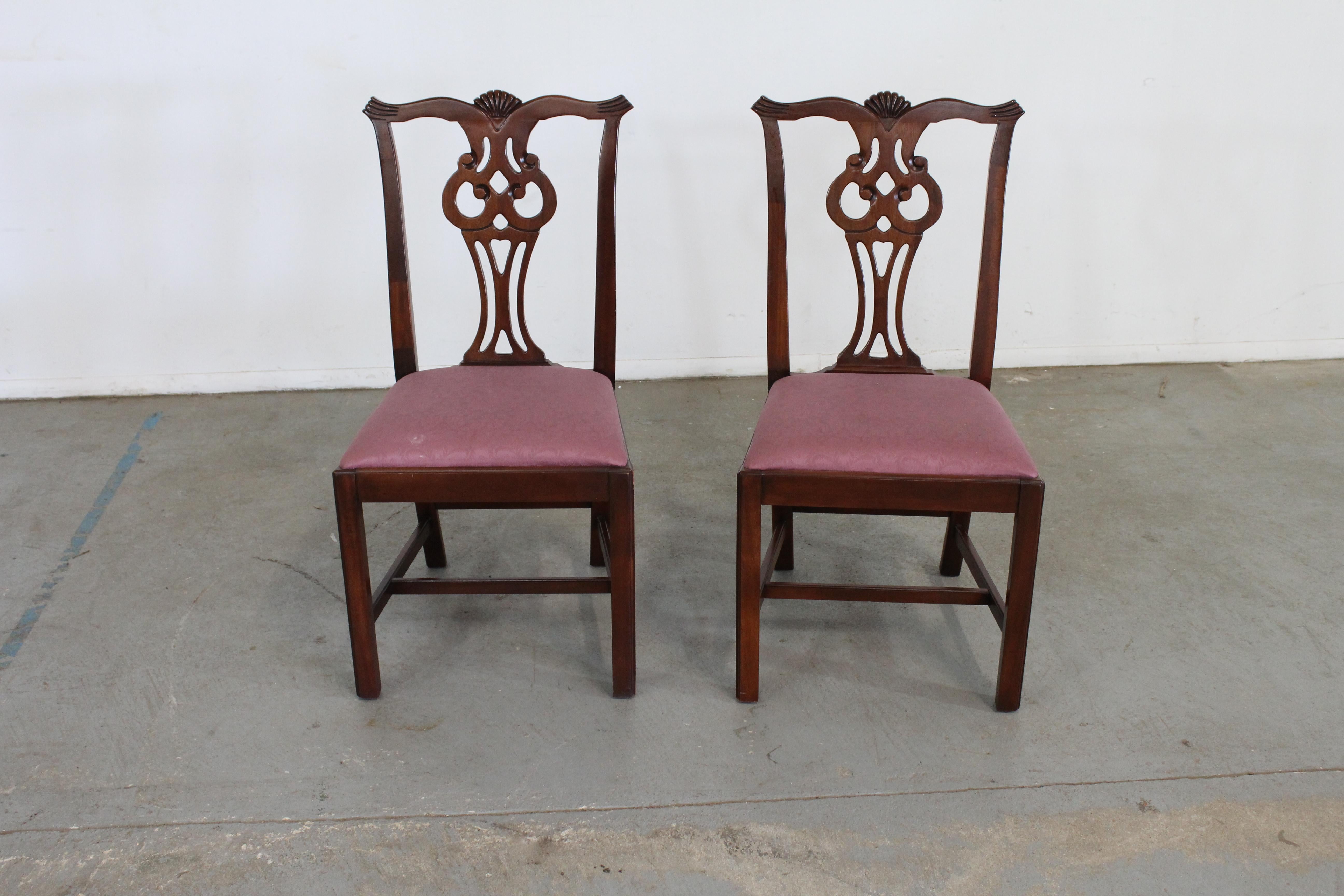 Pair of Chippendale solid mahogany dining side chairs by Century
Offered is a pair of Chippendale solid mahogany dining side chairs by Century. They are made of solid mahogany wood and have upholstered seats. In good condition for their age, with