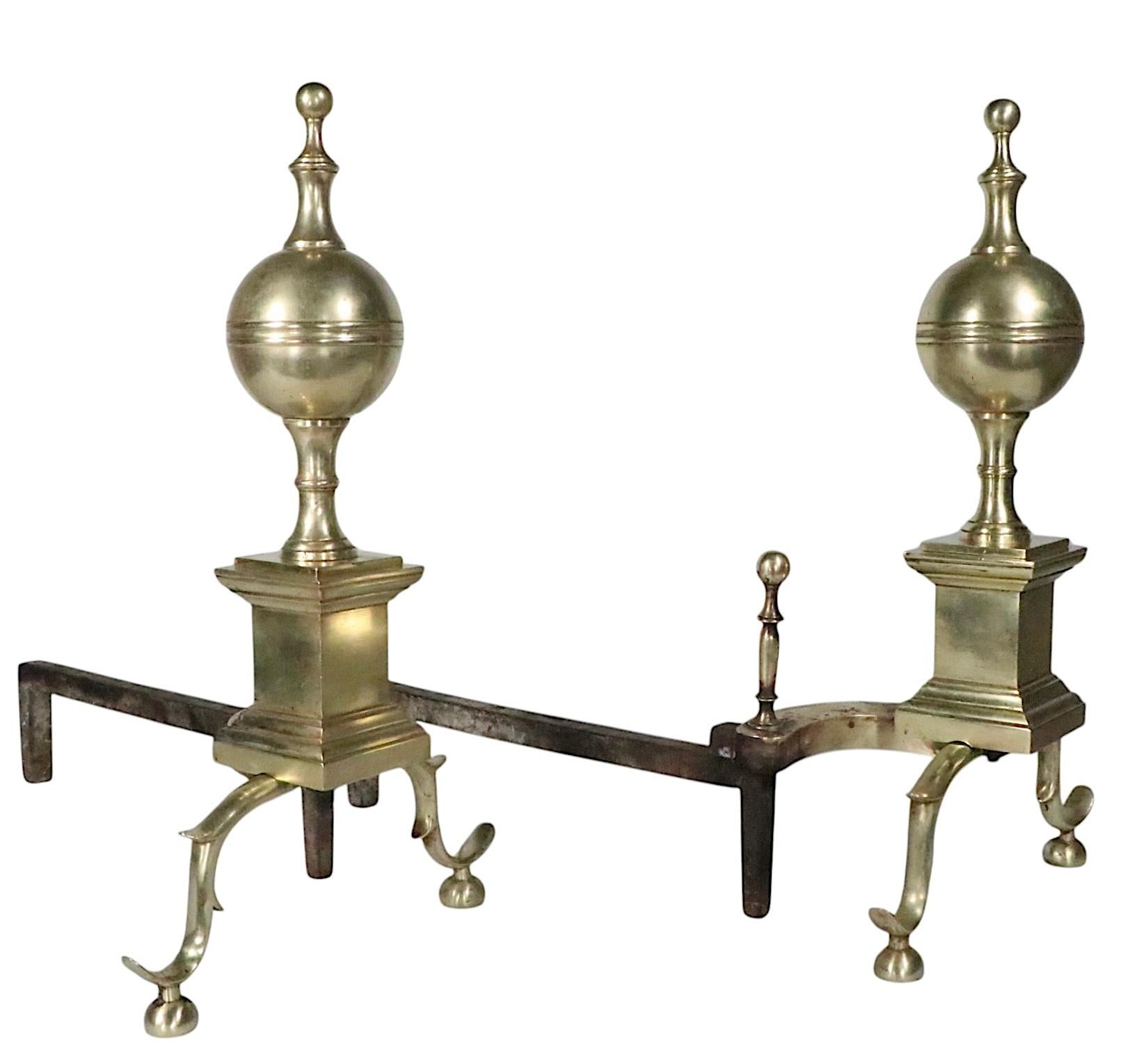 Paar Messing-Andirons im Chippendale-Stil, 1900/1930er Jahre im Angebot 7