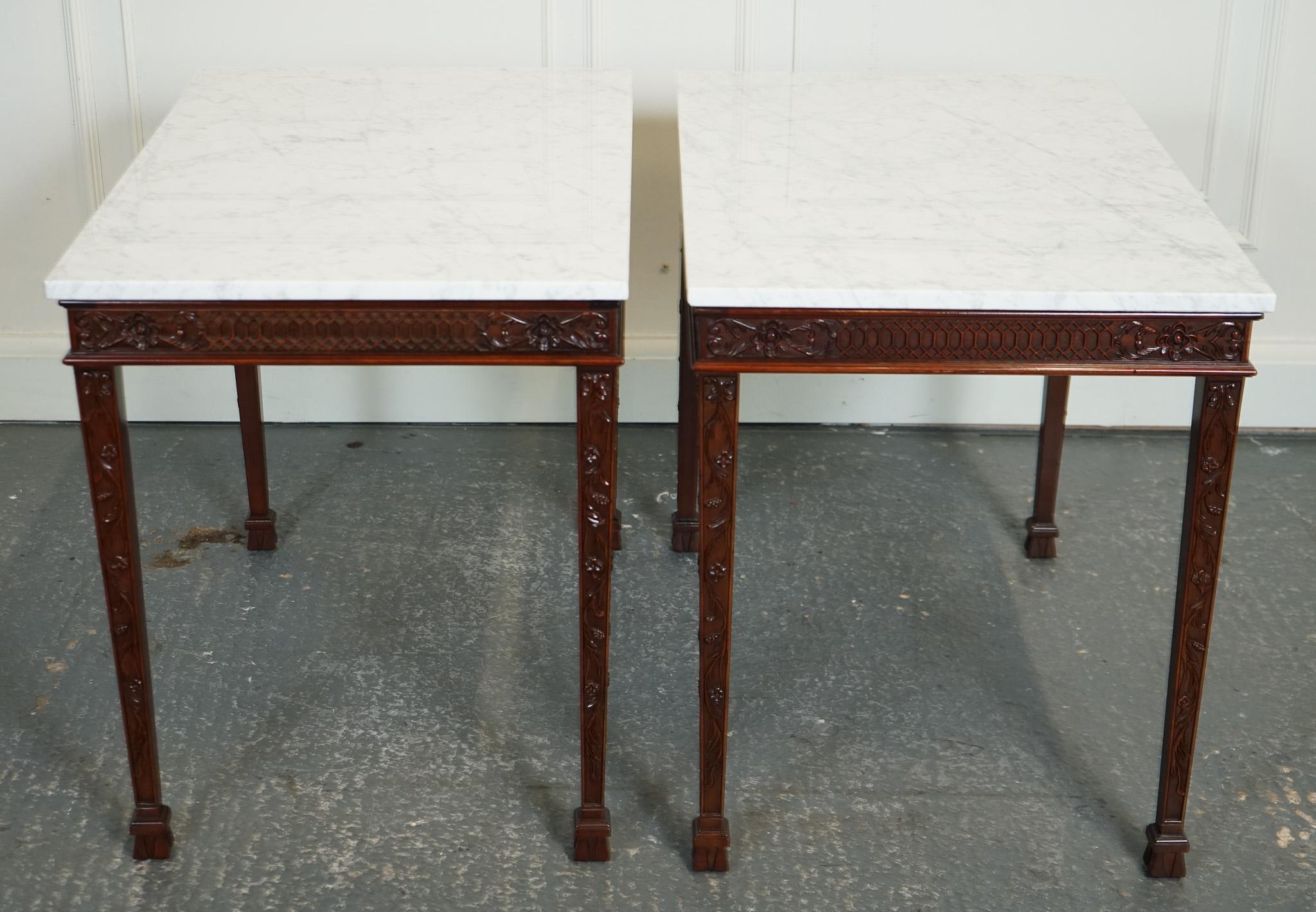 PAiR OF CHIPPENDALE STYLE CONSOLE TABLES WITH NEW WHITE CARRARA MARBLE TOPS For Sale 2