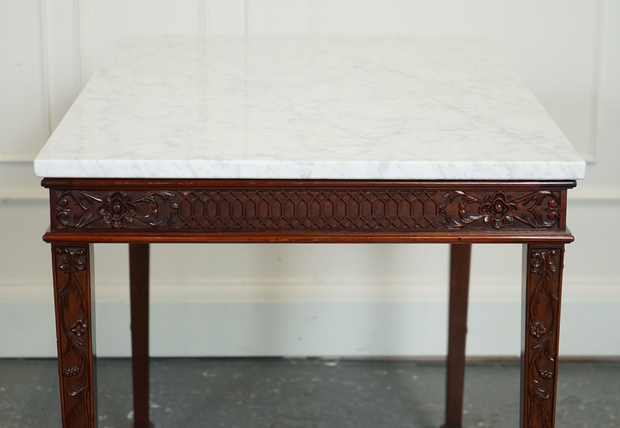 PAiR OF CHIPPENDALE STYLE CONSOLE TABLES WITH NEW WHITE CARRARA MARBLE TOPS For Sale 1