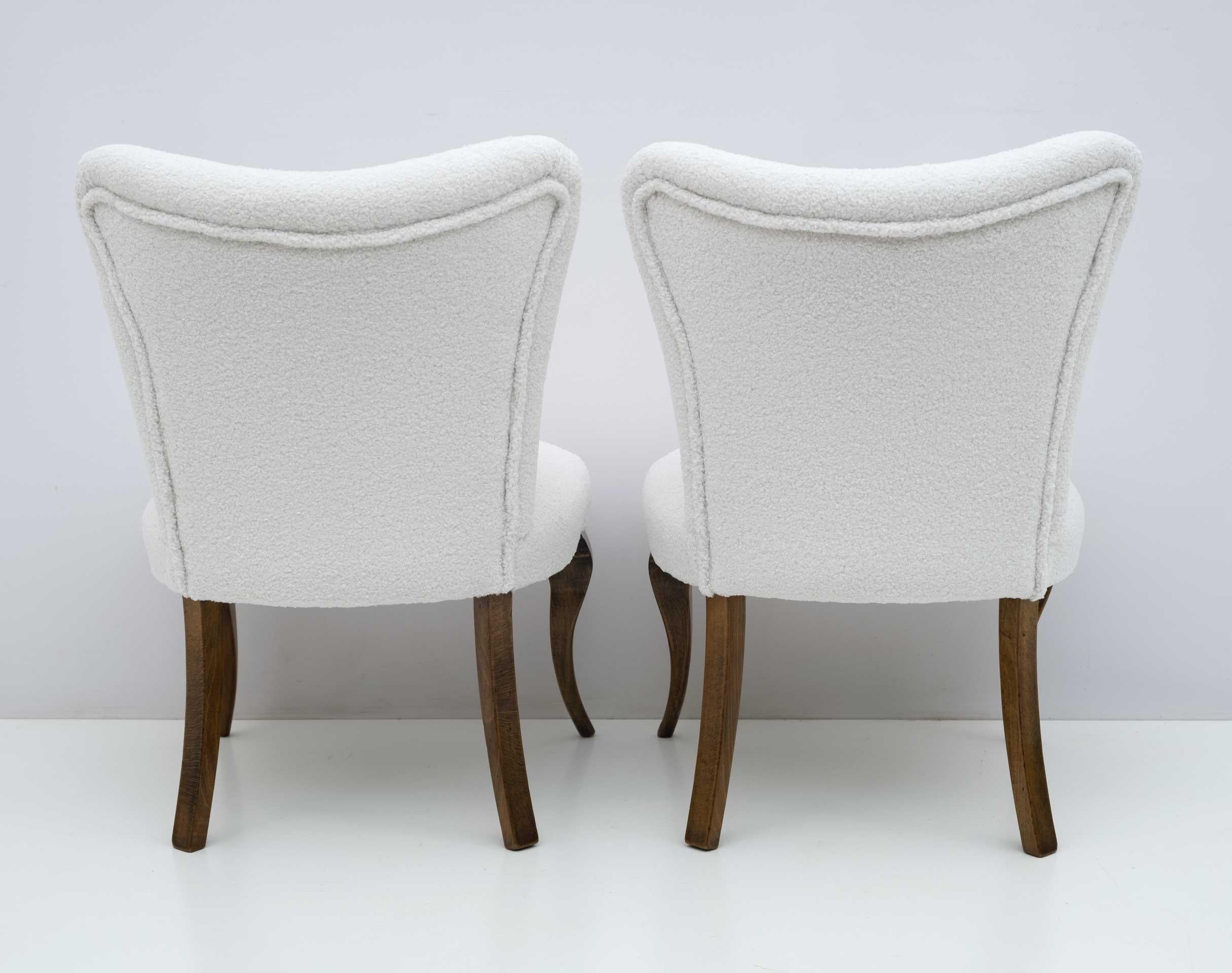 Pair of Chippendale Style Italian Boucle Small Armchairs, 1940s For Sale 1