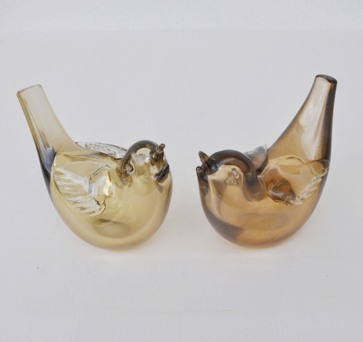 Italian Pair of Birds Sculpture Hand Blown Glass by Tyra Lundgren for Paolo Venini  1940